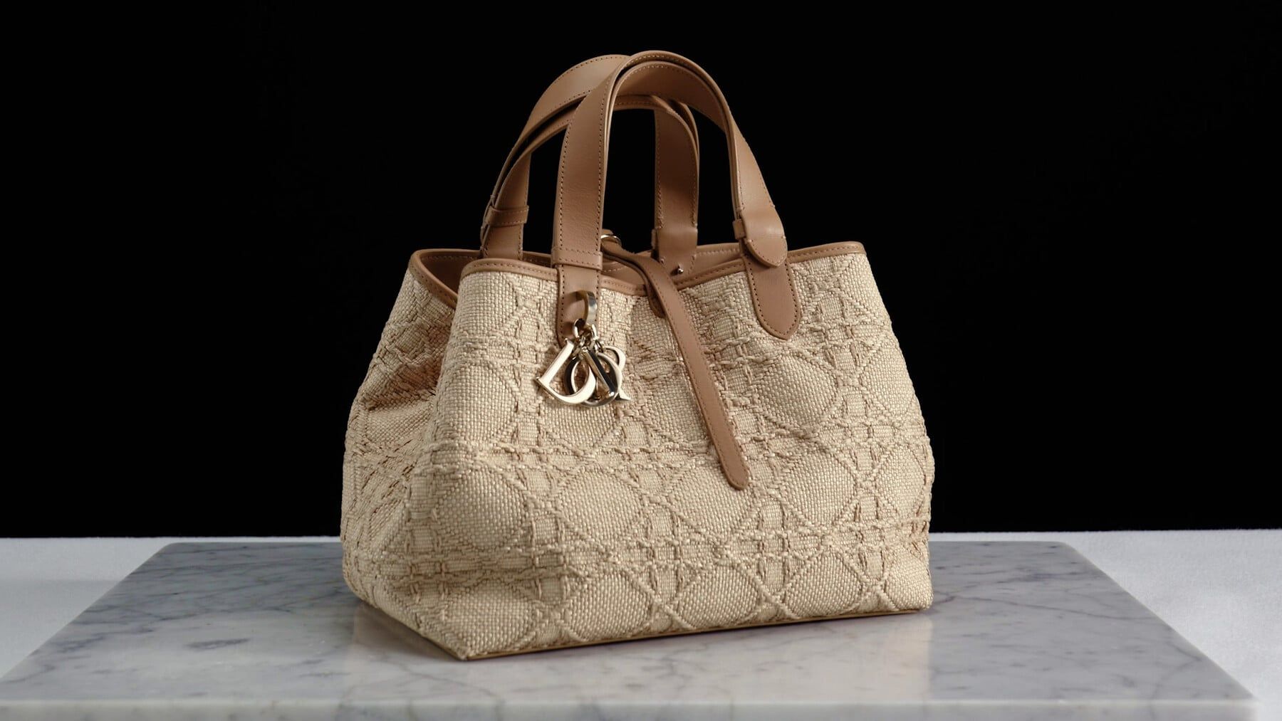 DIOR | Dior Toujours Raffia Cannage - news-savoir-faire - Fashion
