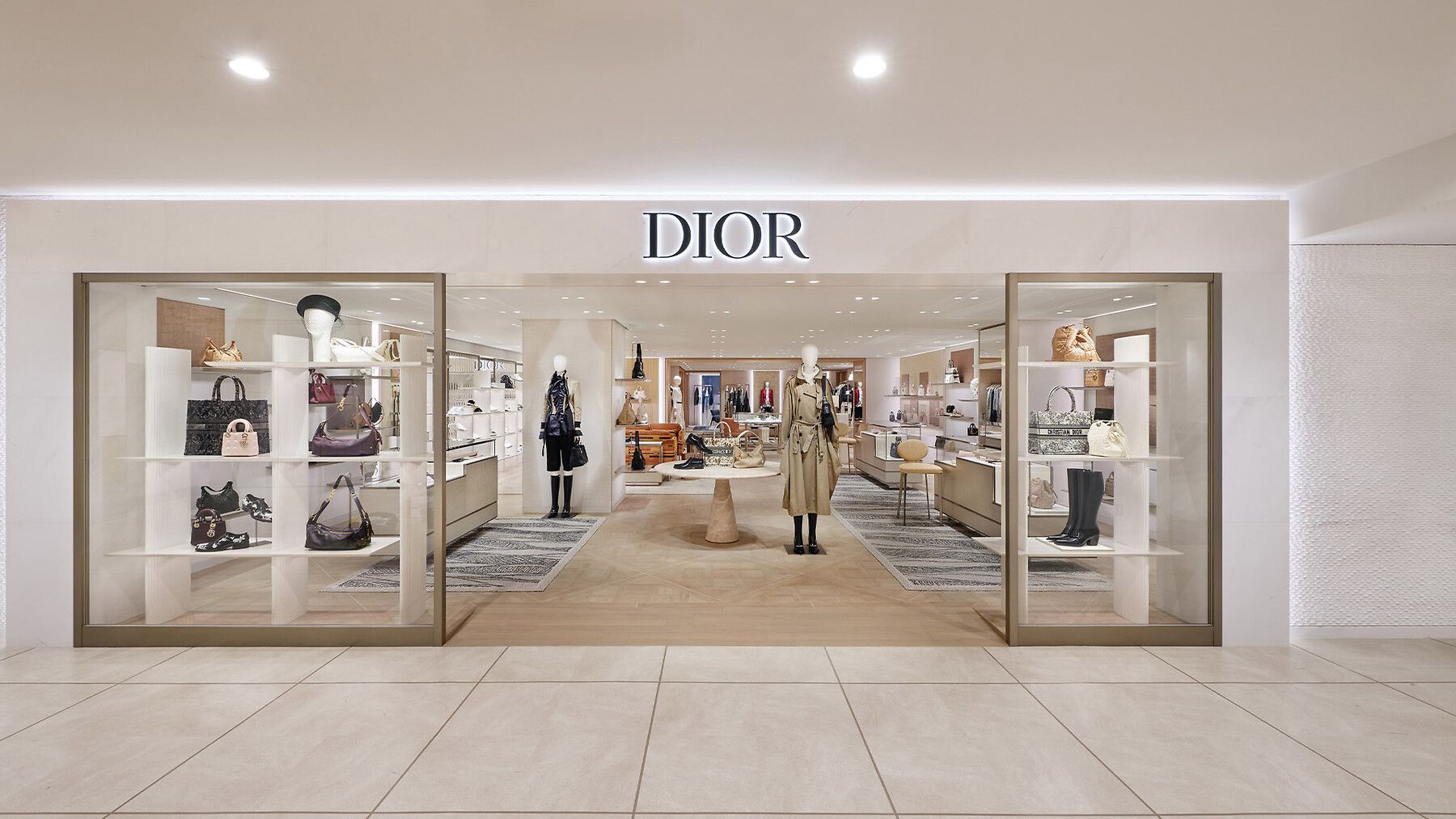 広島・福屋八丁堀 - news-savoir-faire - Fashion & Accessories | DIOR JP