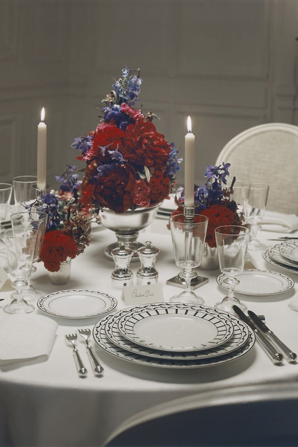 Luxury Plates & Bowls - Designer tablewear | DIOR