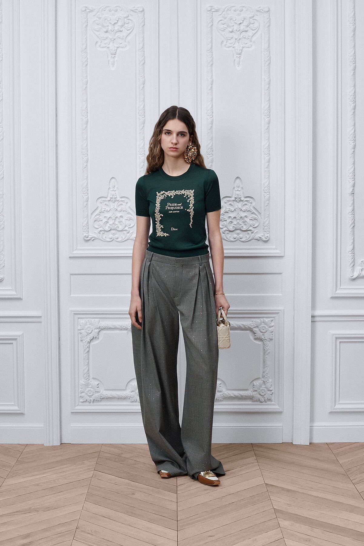 DIOR | 「ブックカバー」コレクション - ウィメンズファッション