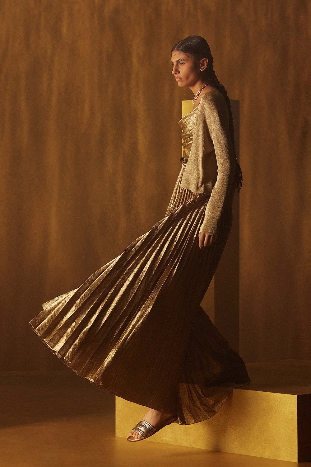 Dior Or D-Lane Slide aria_woman_viewcode_e01