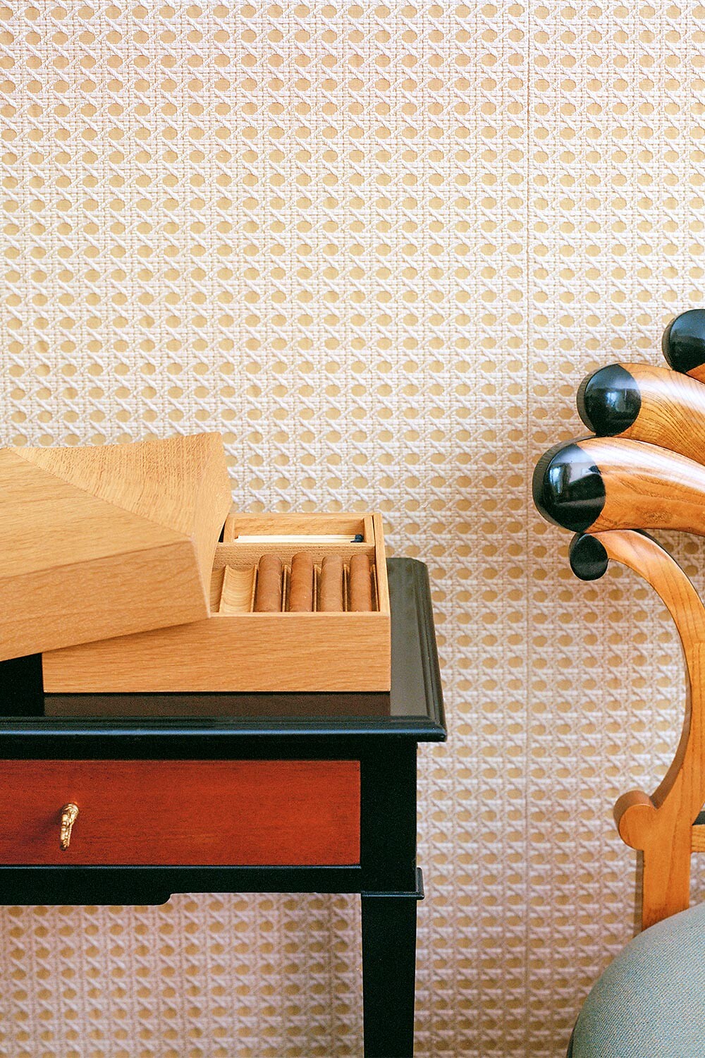 Cigar Box Dior Maison x Pierre Yovanovitch, Oak Wood 