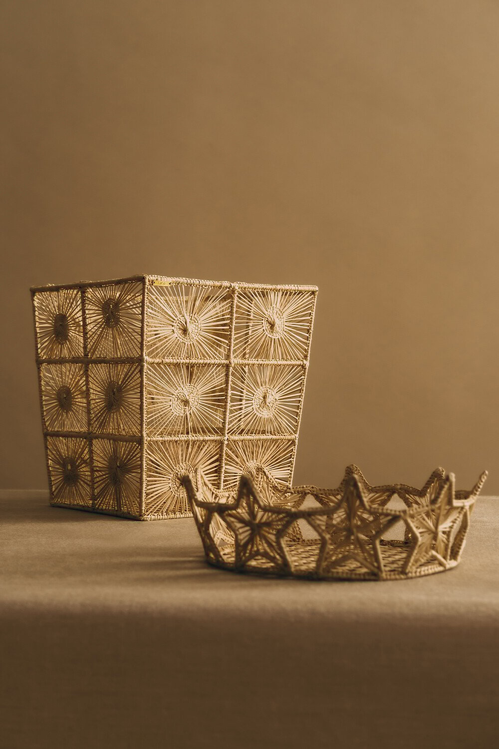Wastepaper Basket Woven Raffia 