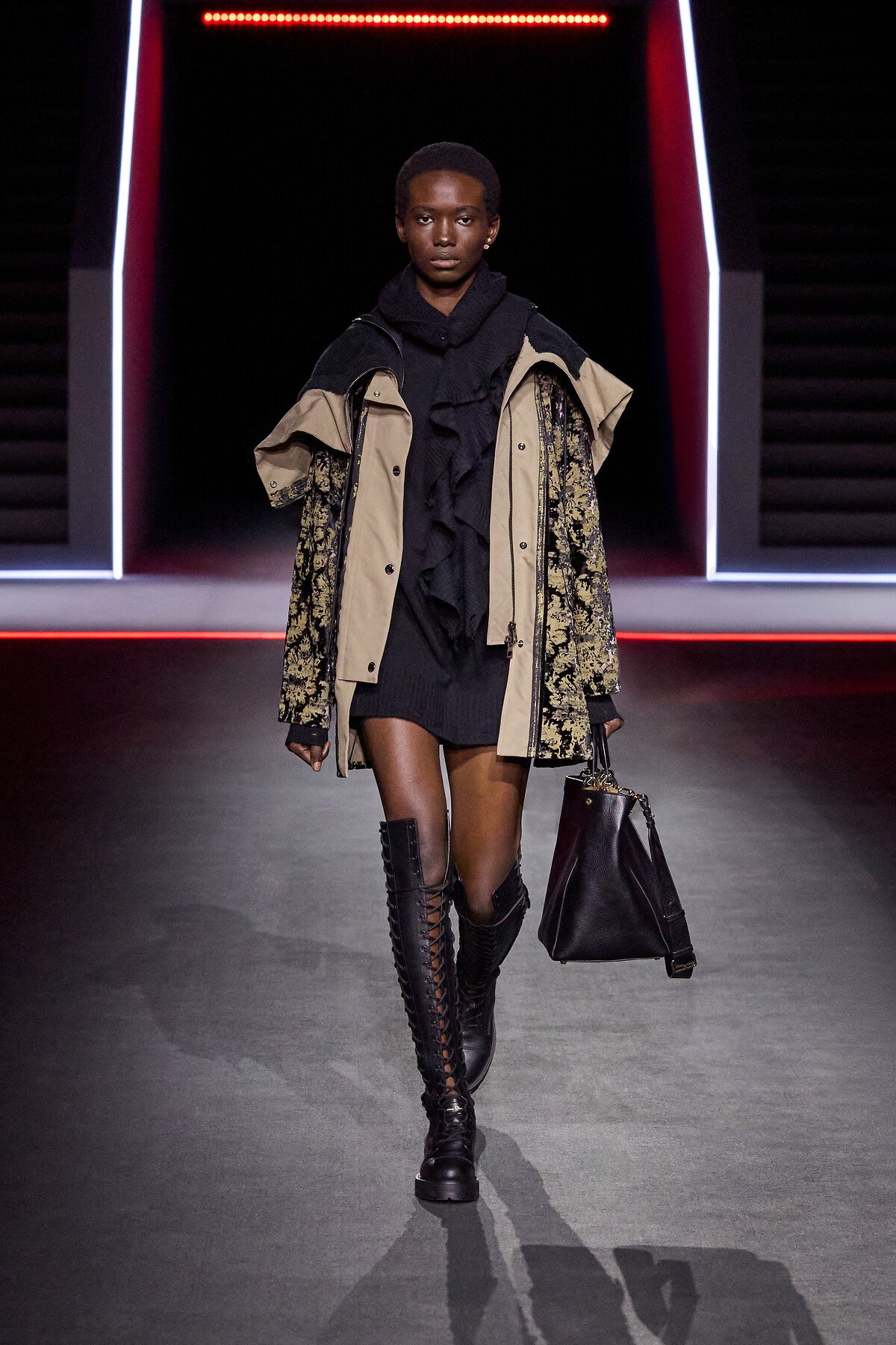 DIOR sfilata ready-to-wear Autunno-Inverno 2025-2026 144 pm 11872 1009 1009985 ie4ilddcsu whr