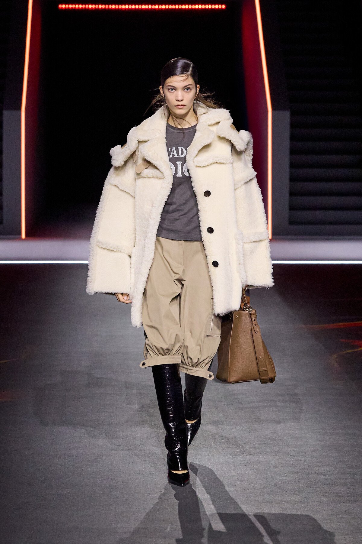 DIOR sfilata ready-to-wear Autunno-Inverno 2025-2026 153 pm 11872 1010 1010012 lt0nvayuww whr