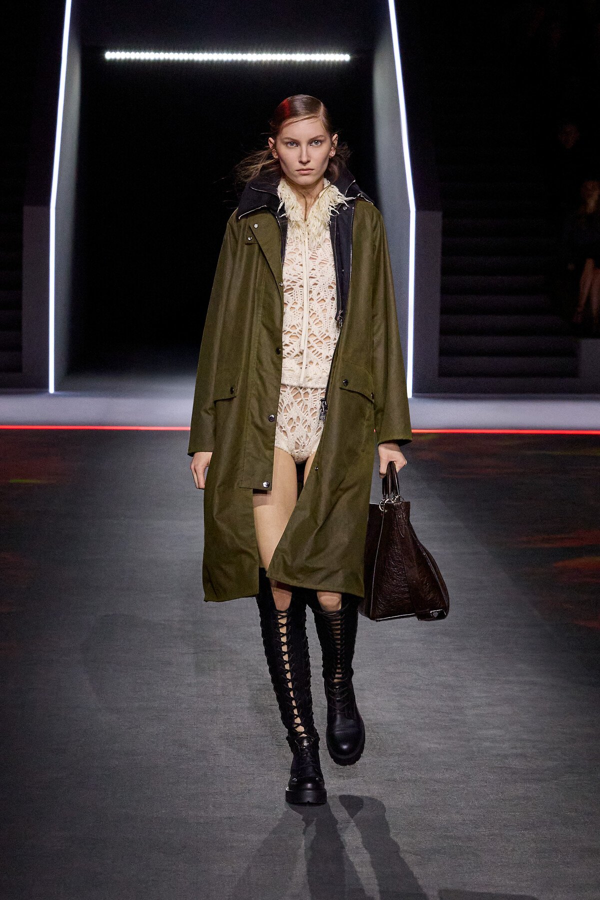 DIOR sfilata ready-to-wear Autunno-Inverno 2025-2026 161 pm 11872 1010 1010036 diwoulj75b whr