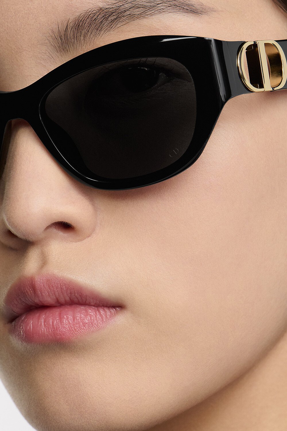 30Montaigne B5U Black Butterfly Sunglasses 