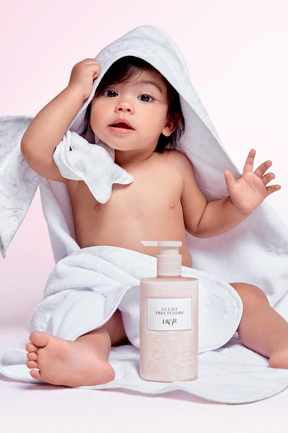 Le Lait Très Tendre Hydrating Moisturizer for Baby and Child - Face and Body 