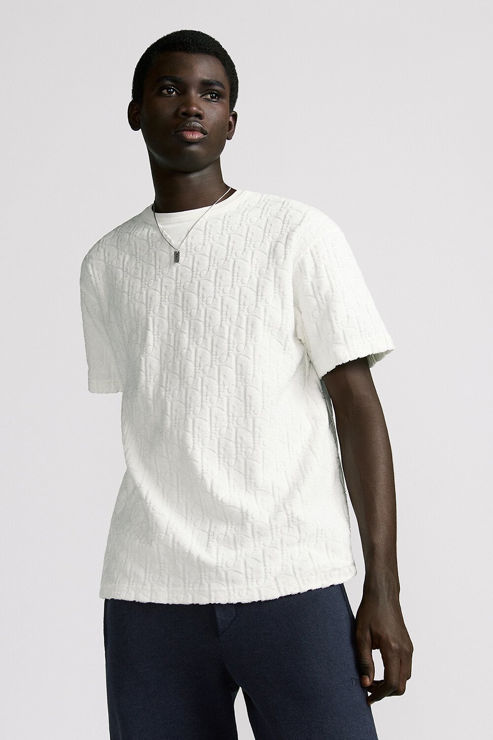 Dior Oblique Relaxed-Fit T-Shirt aria_man_viewcode_e01
