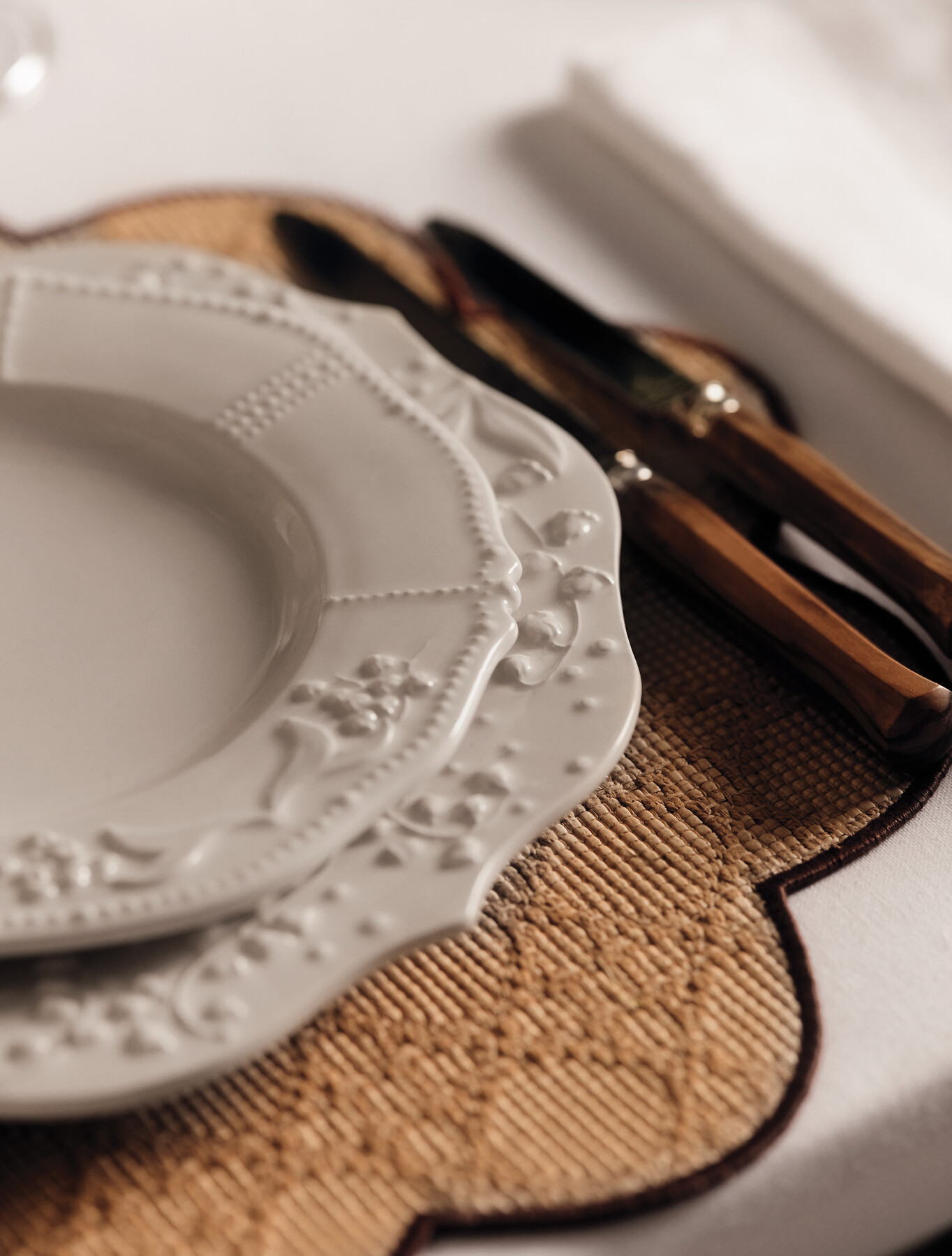 Dessert Plate Ivory Lily Dior 