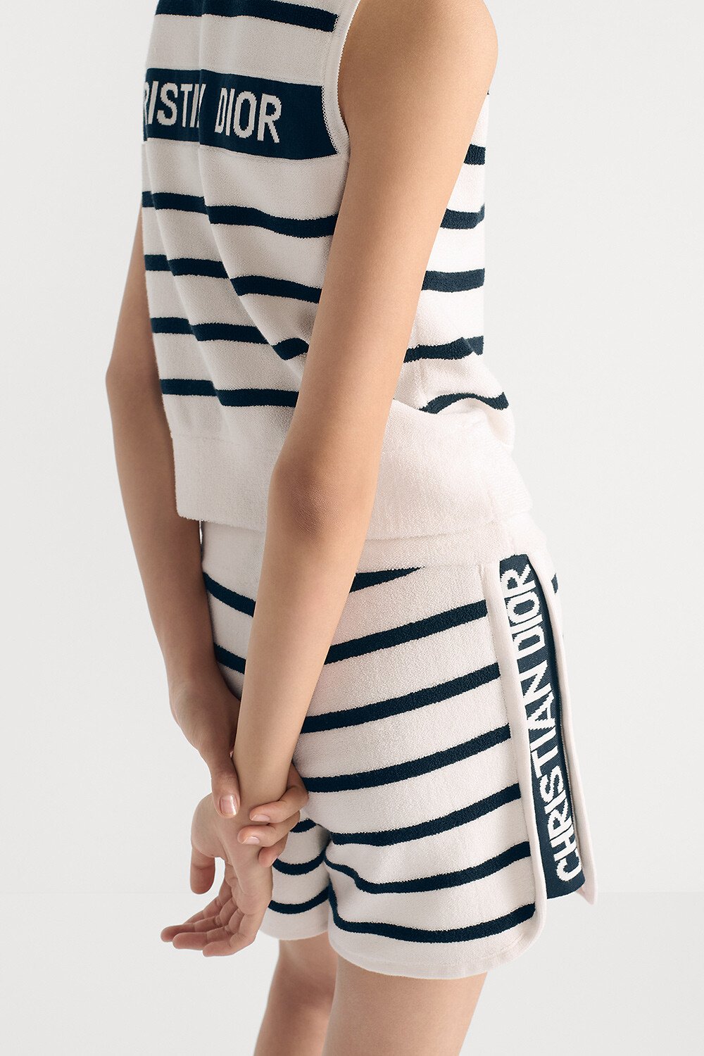Dioriviera Shorts aria_woman_viewcode_e01