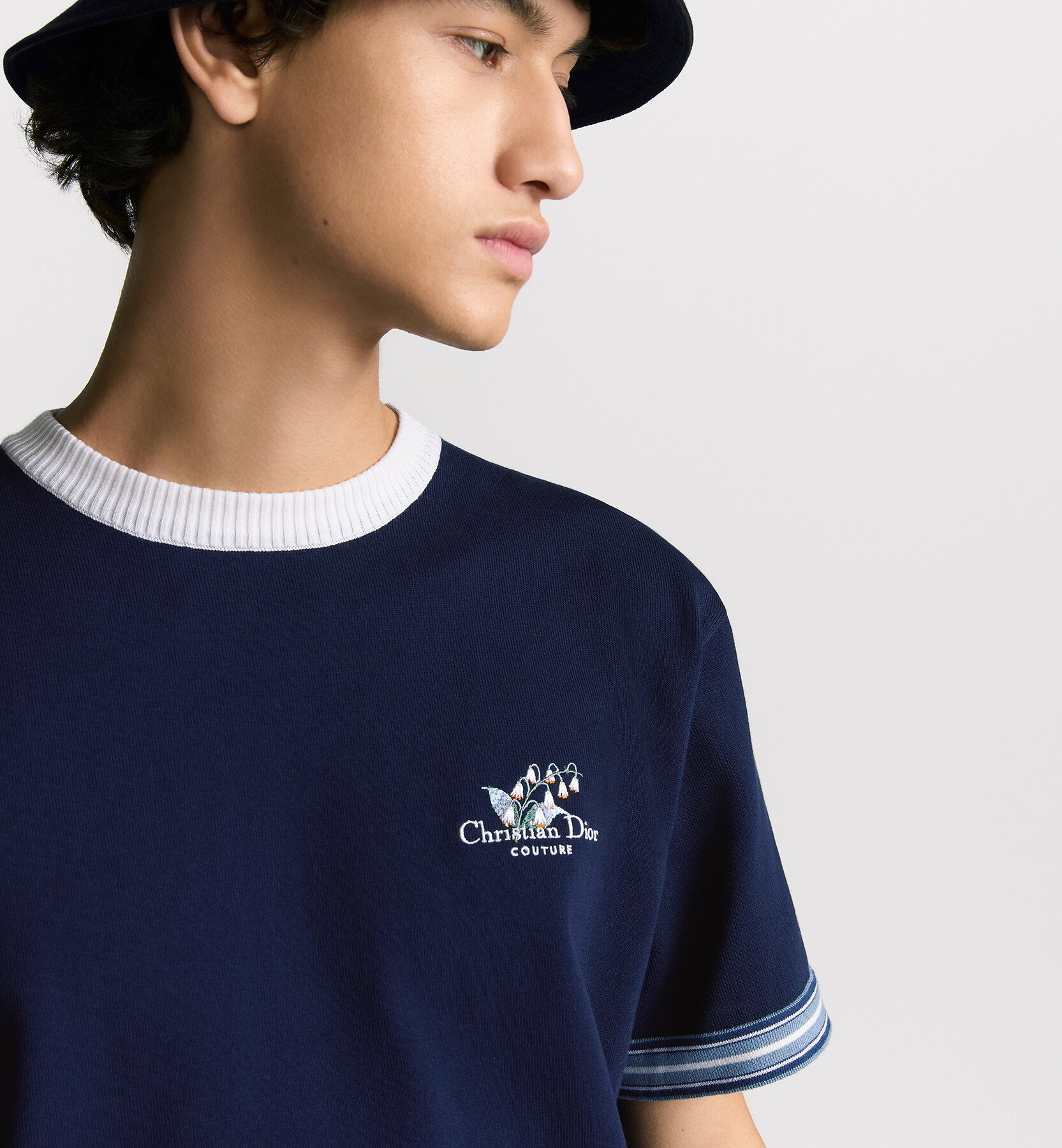 Camiseta Christian Dior Couture Lily of the Valley aria_man_viewcode_e01