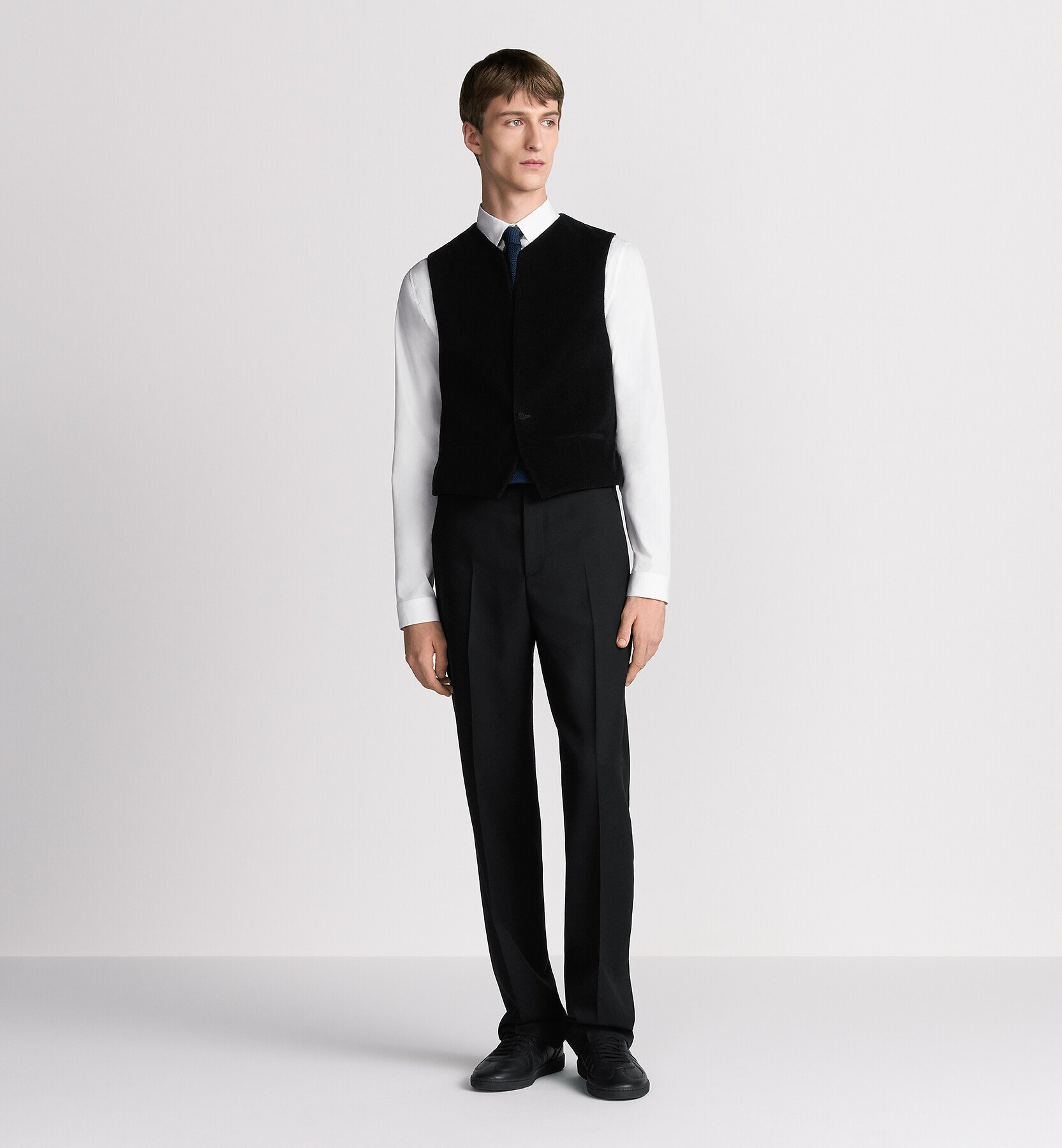 Weste aria_man_viewcode_e01