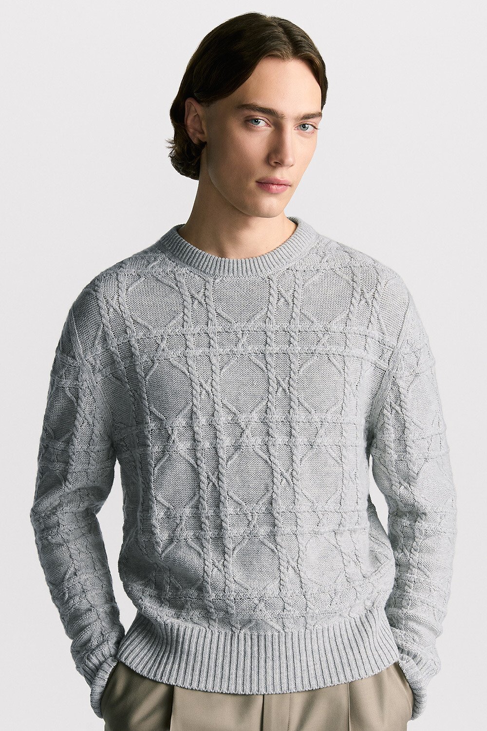 Dior Icons Cannage Sweater aria_man_viewcode_e01