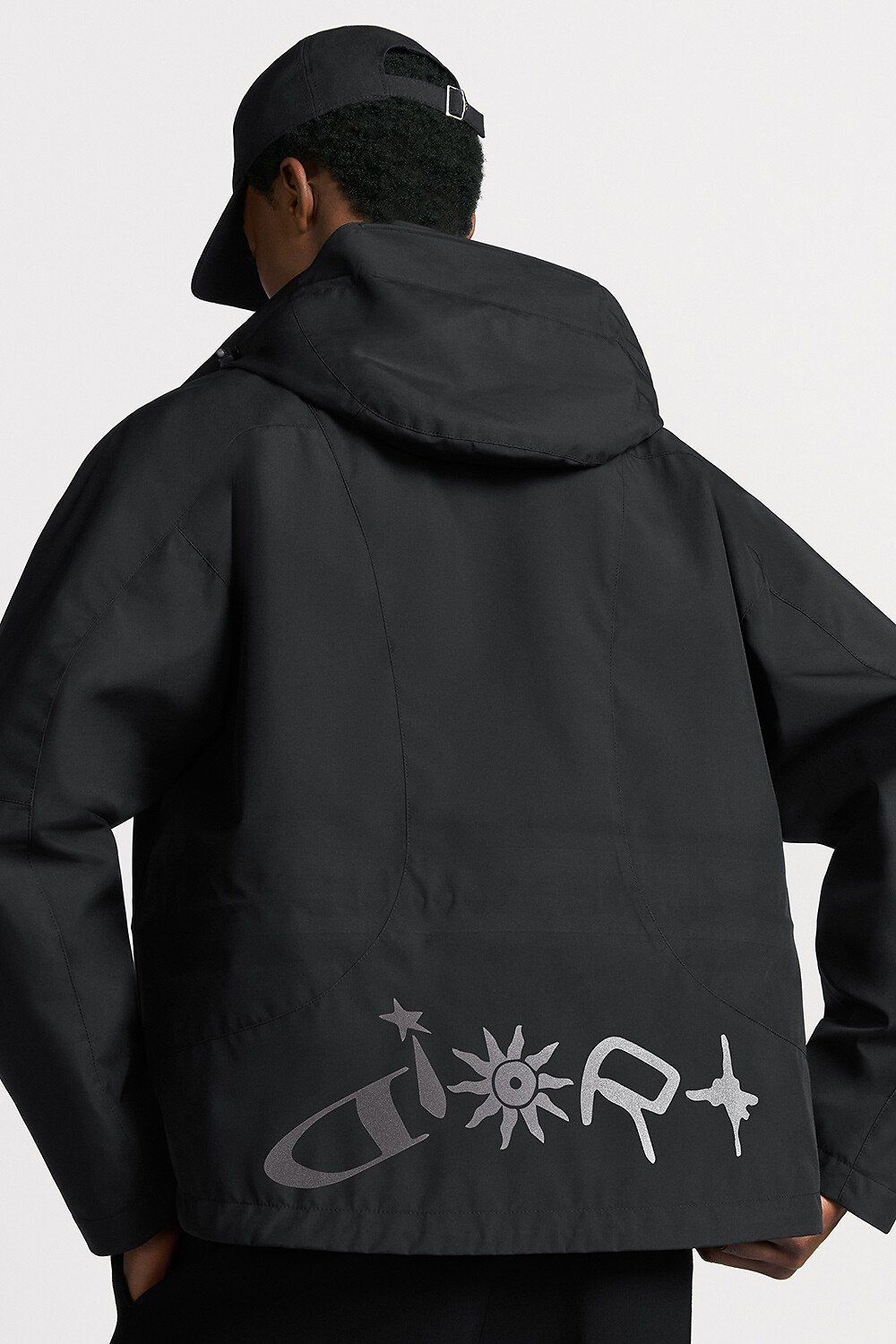 DIOR AND LEWIS HAMILTON 派克大衣 黑色科技面料 