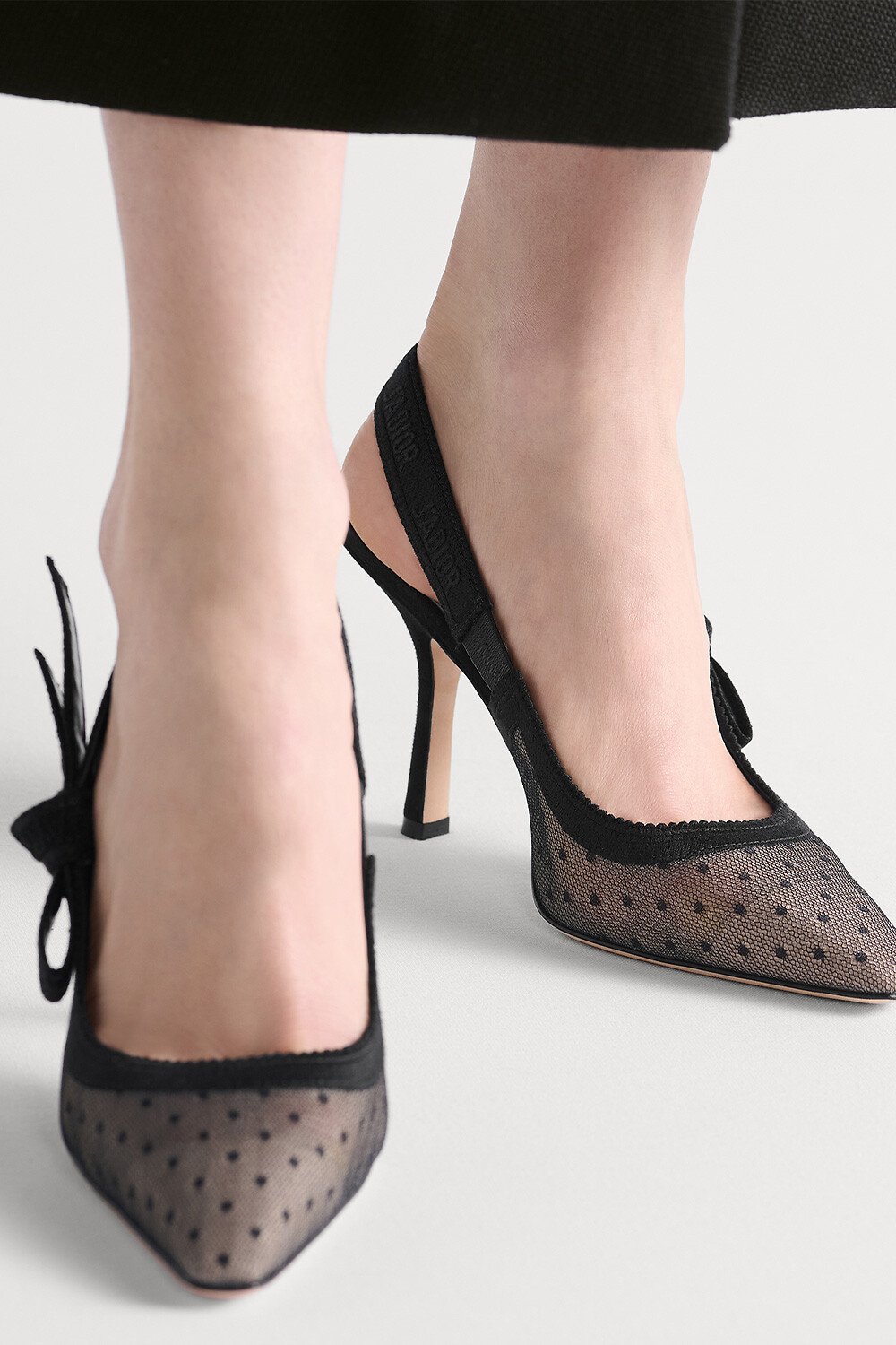 Décolleté slingback J'Adior Mesh trasparente e plumetis nero 