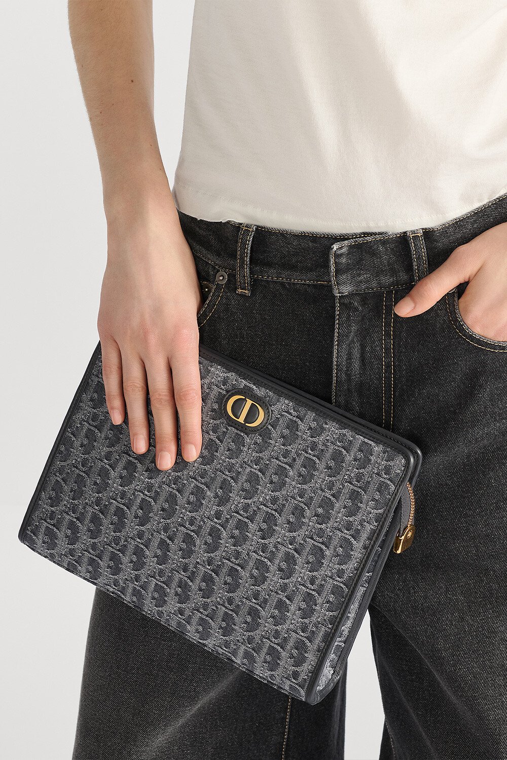 30 Montaigne Dea Pouch Gray Denim Dior Oblique Jacquard 