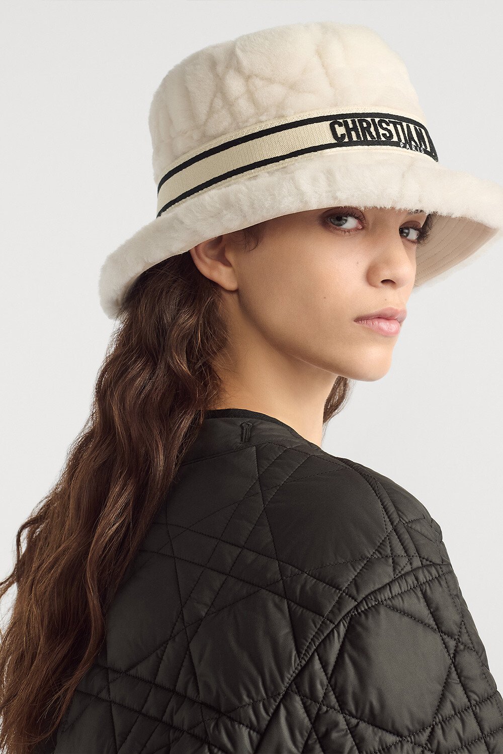 D-Bobby Cannage Bucket Hat mit kurzer Krempe Shearling in Ecru 