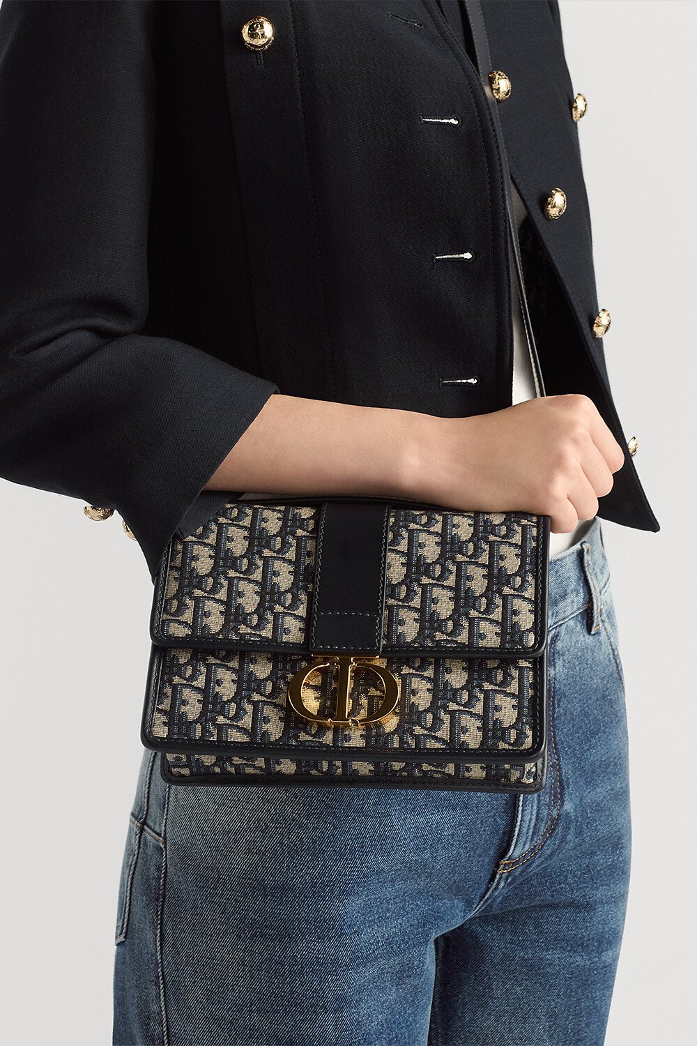 ☆Dior☆入手困難☆エレガント 30MONTAIGNE AVENUEクラッチBAG Christian Dior Black Calfskin Leather Montaigne 30 Chain