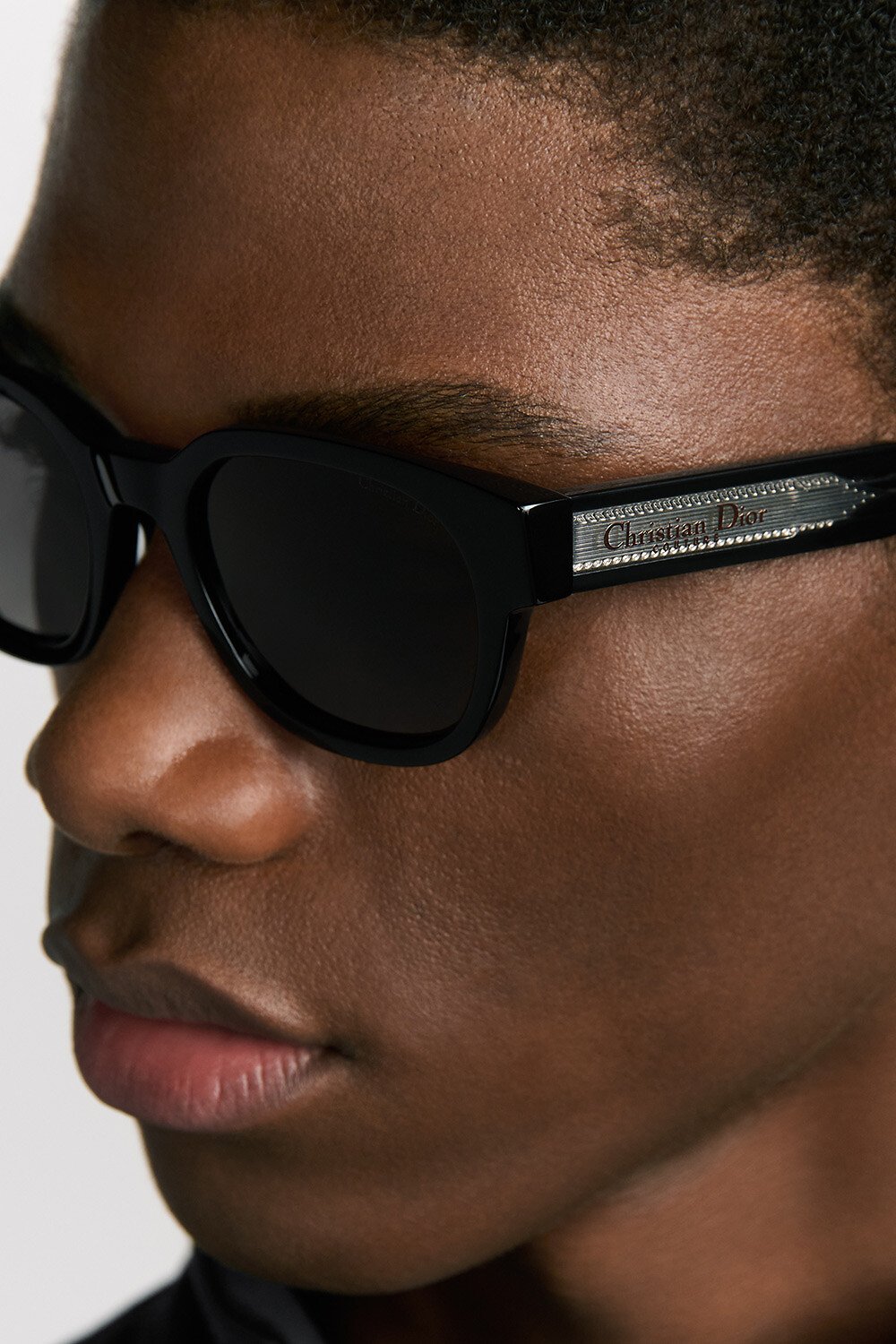 Christian Dior Label R1I Óculos escuros pretos com formato pantos 