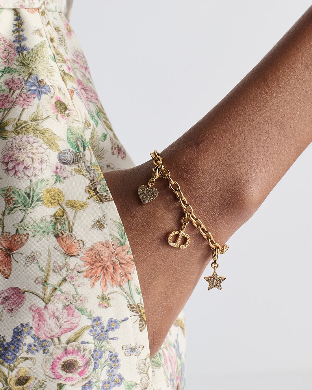DIOR | バッグ・クッションのパーソナリゼーション |ギフト