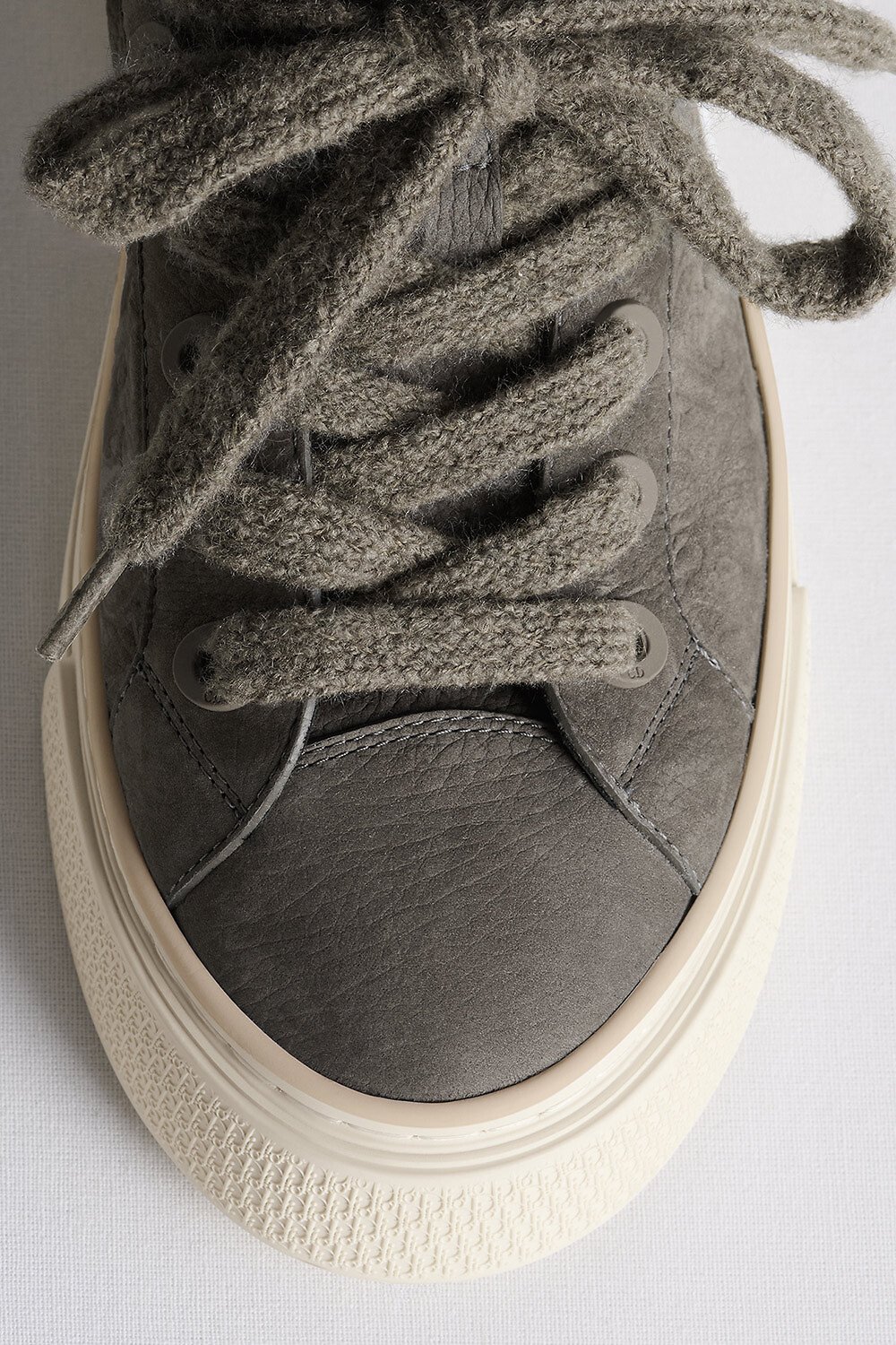 B33 Spin Sneaker Gray Nubuck and Gray Dior Gravity Nubuck 