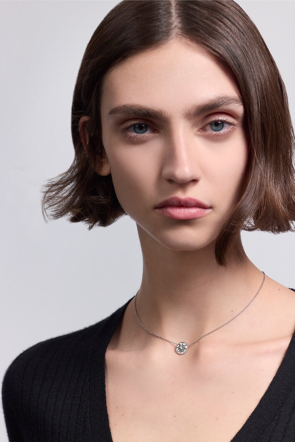 Rose des Vents 목걸이 화이트골드 & 다이아몬드, 자개