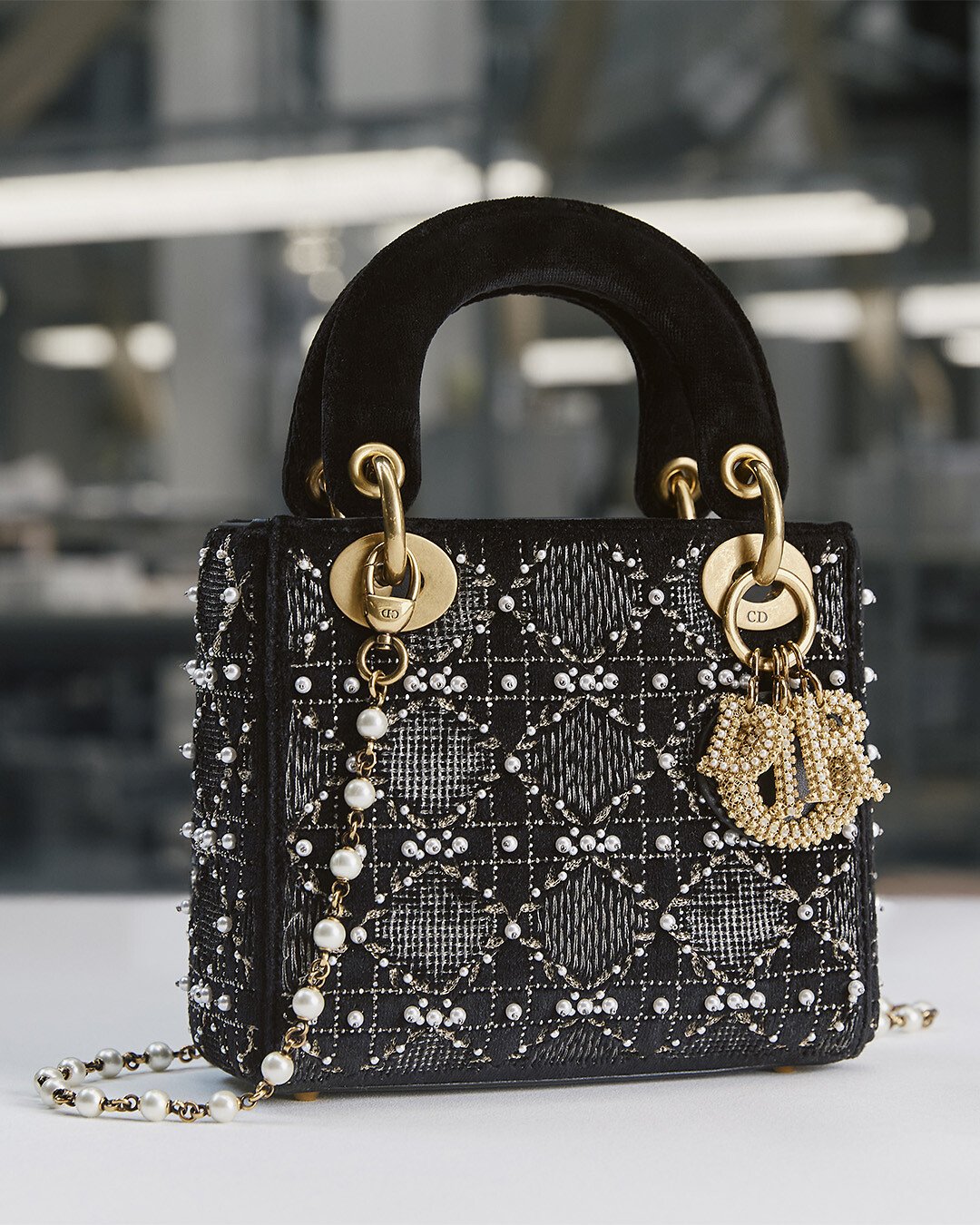 DIOR | folder-news-and-events - news-savoir-faire - Fashion