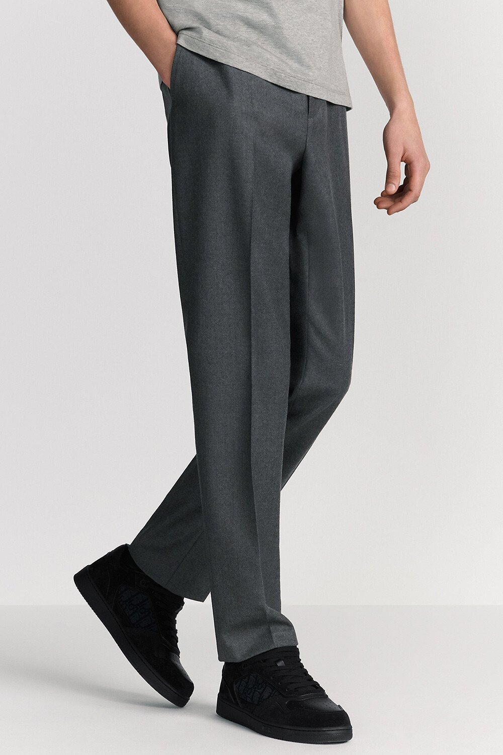 【正規品】 Christian Dior チノパンツ Dior(ディオール) チノパンツ(メンズ) - 海外通販のBUYMA