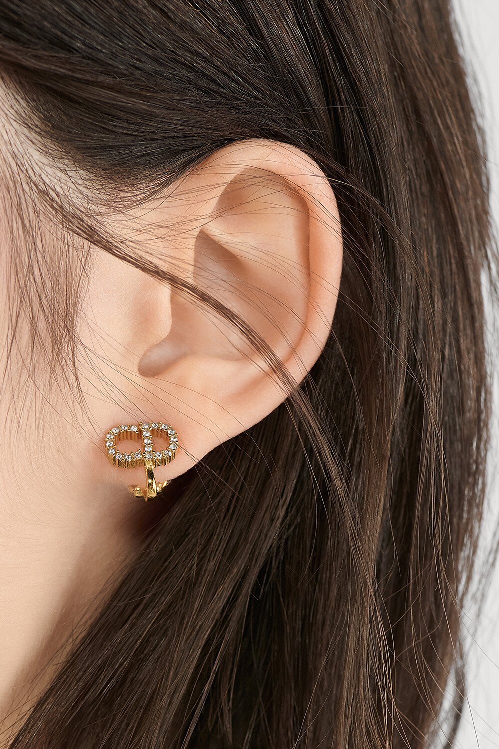 Clair D Lune 클립 귀걸이 골드 피니시 메탈 & 화이트 크리스탈 