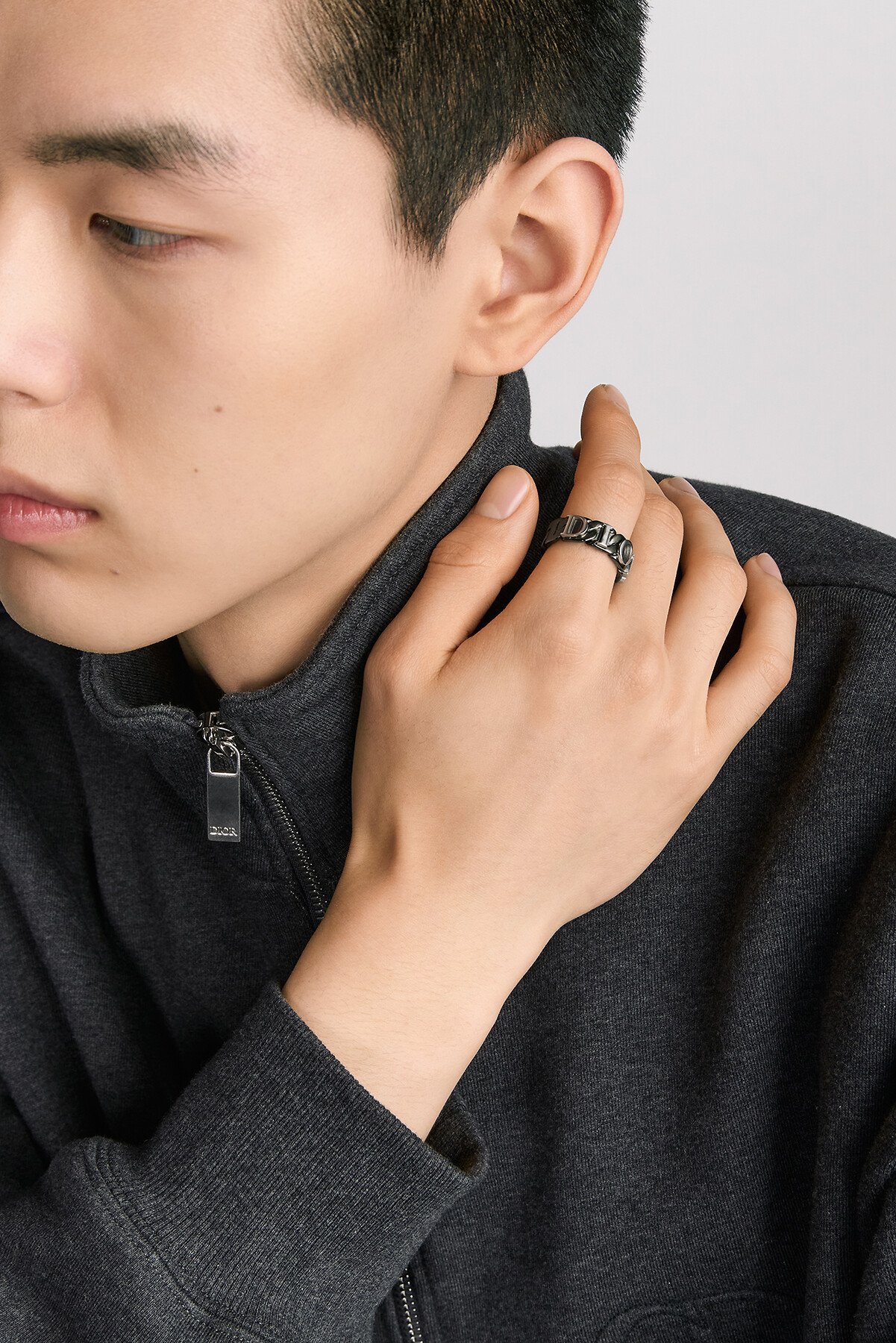 Dior Contrast 链环戒指 金属覆层银质和银 