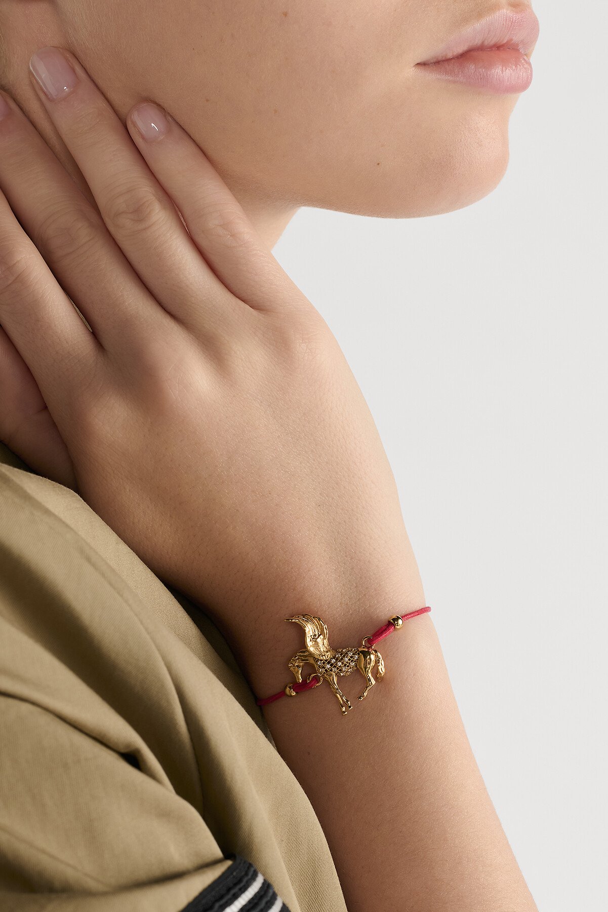 Diorelita Bracelet Gold-Finish Metal, Sparkling Crystals and Red Cotton 