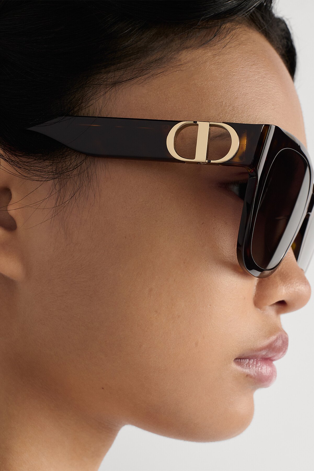 30Montaigne S10F 棕色玳瑁花紋方形太陽眼鏡 