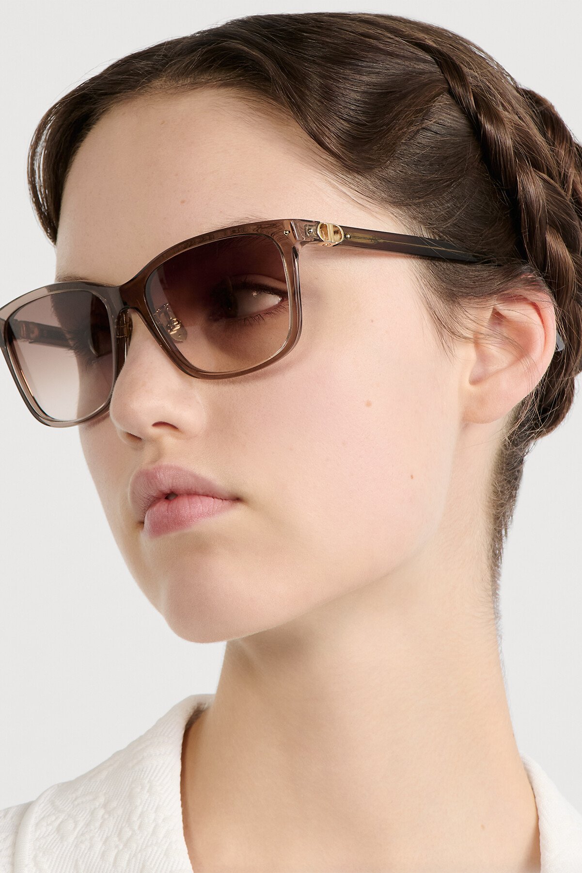 Petit CD S2F 透明棕色方形太陽眼鏡 