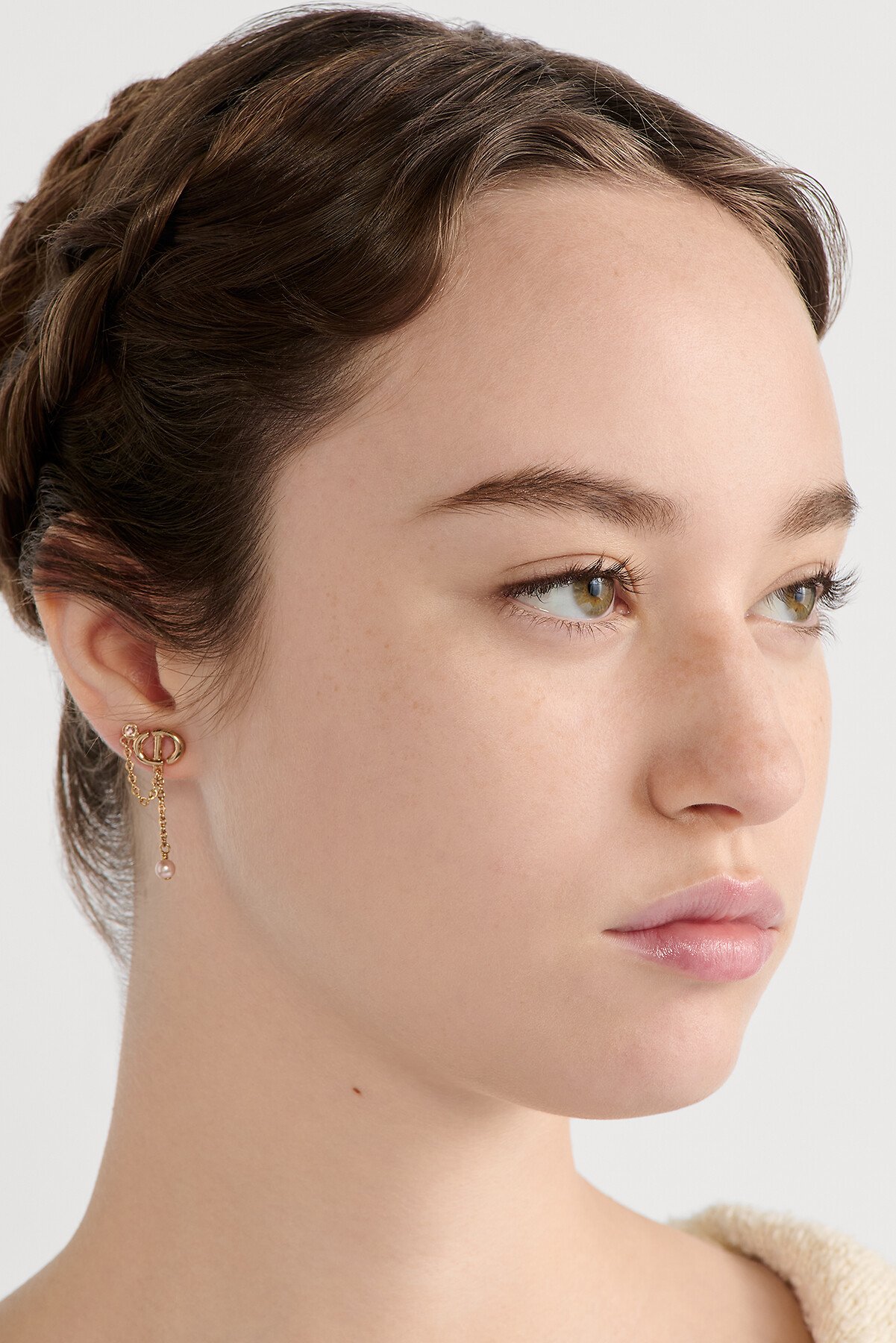 CD Navy Earrings Pink-Finish Metal with Iridescent Pink Resin Pearls and Pink Crystals 