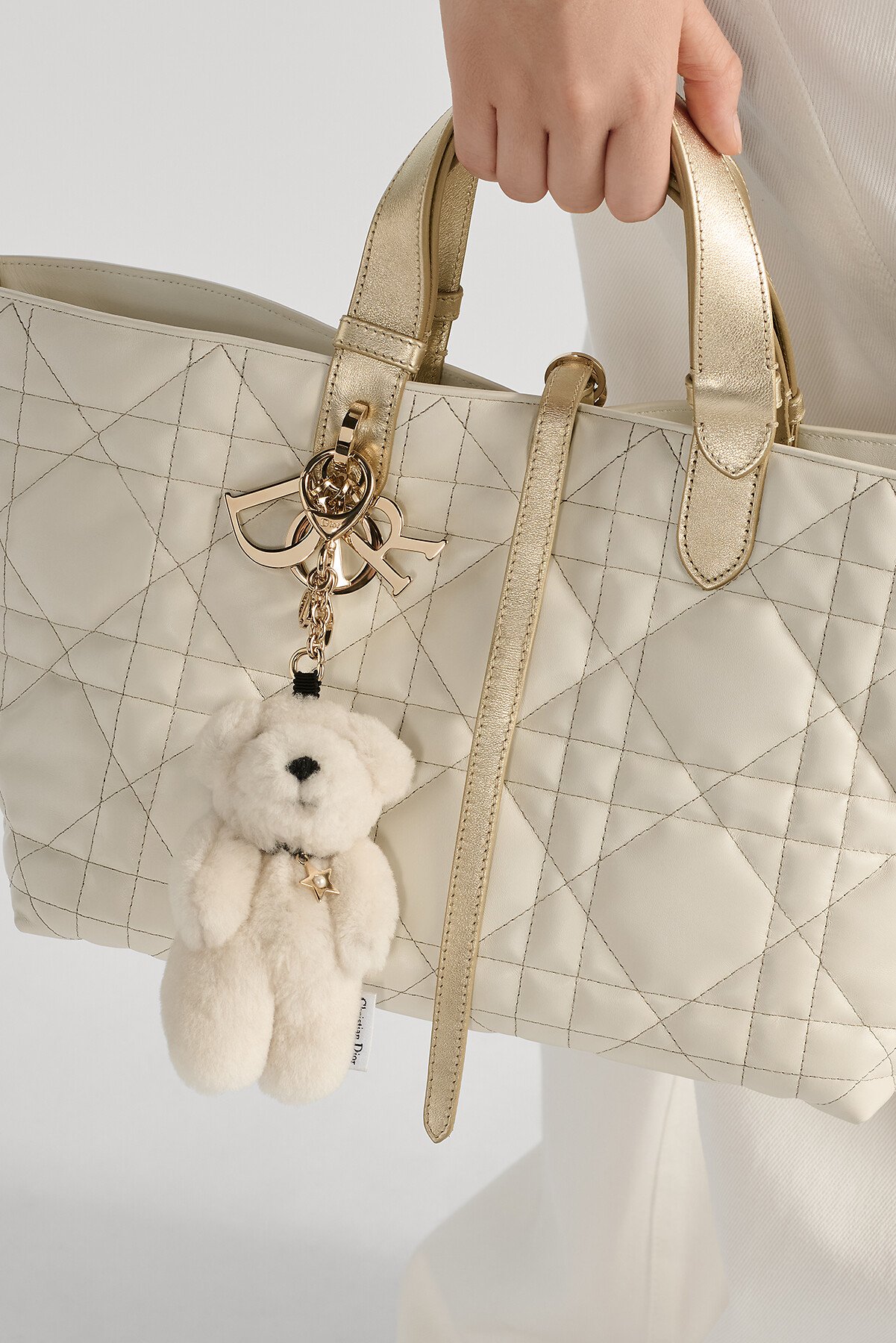 ボビー バッグチャーム ラムウール・メタル・レジンパール 