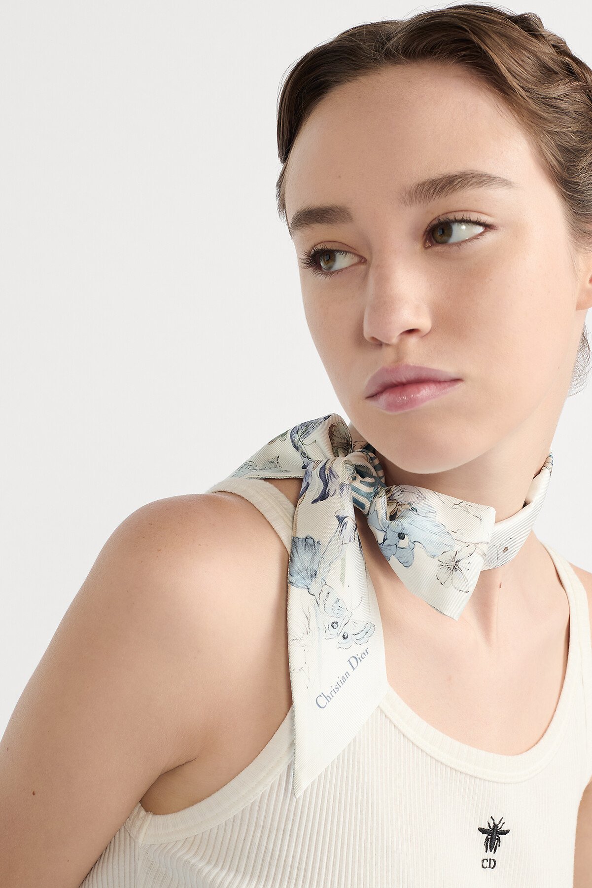 Butterflies & Iris 미차 스카프 화이트 & 아주르 블루 실크 트윌 