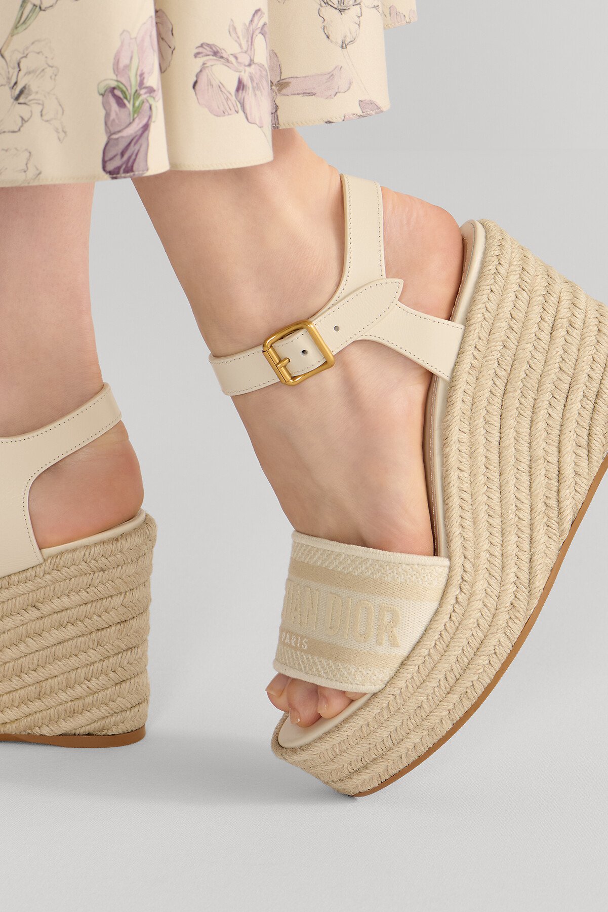 Dway Wedge Sandal White Calfskin and Embroidered Cotton 