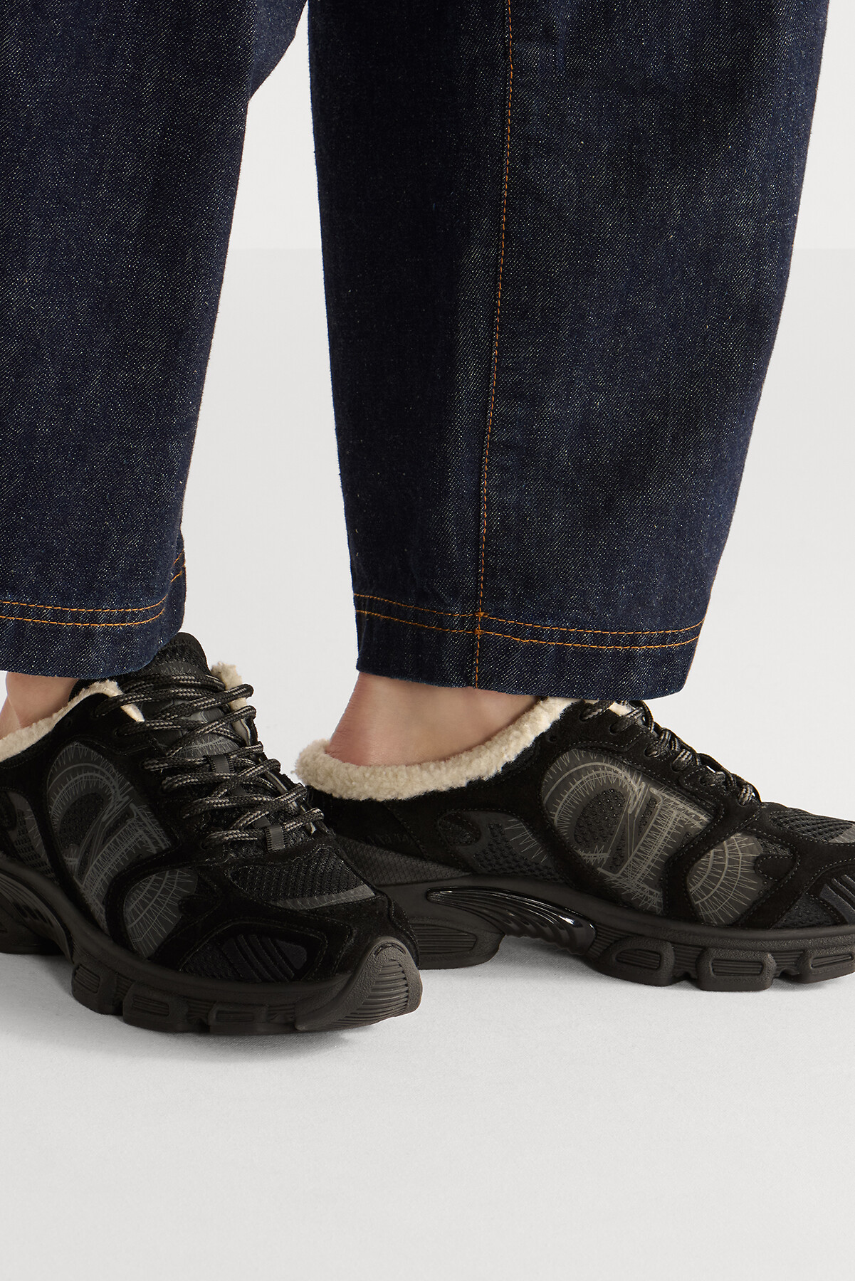 DiorAlps Dior Chrono 運動鞋 黑色網布和麂面小牛皮 