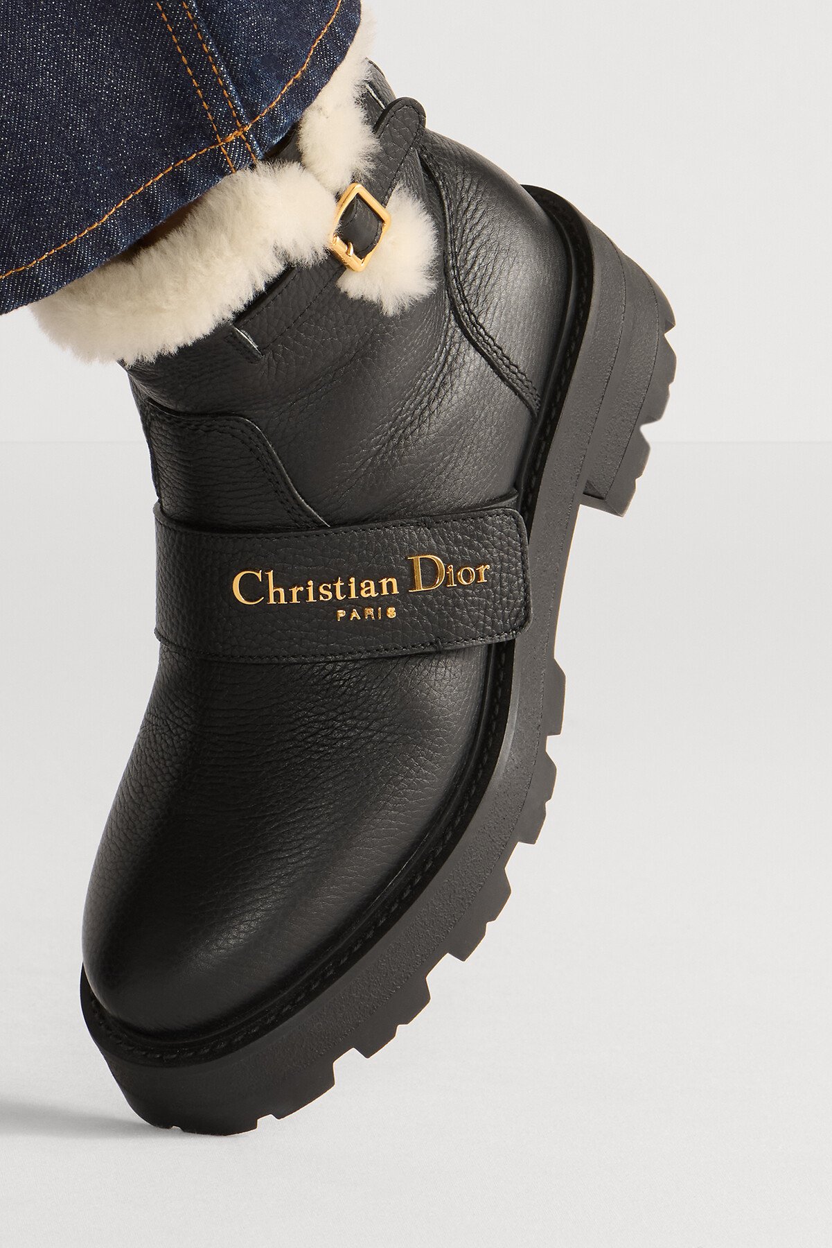 Botín DiorAlps D-Quest Piel de becerro graneada negra y borreguillo de piel de cordero blanco