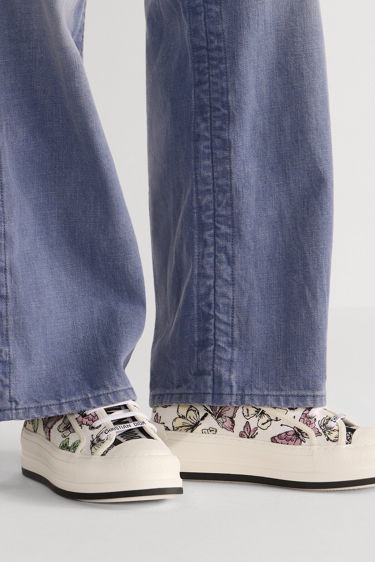 Walk'n'Dior Platform Sneaker Cotton Embroidered with White and Purple Butterfly Motif 