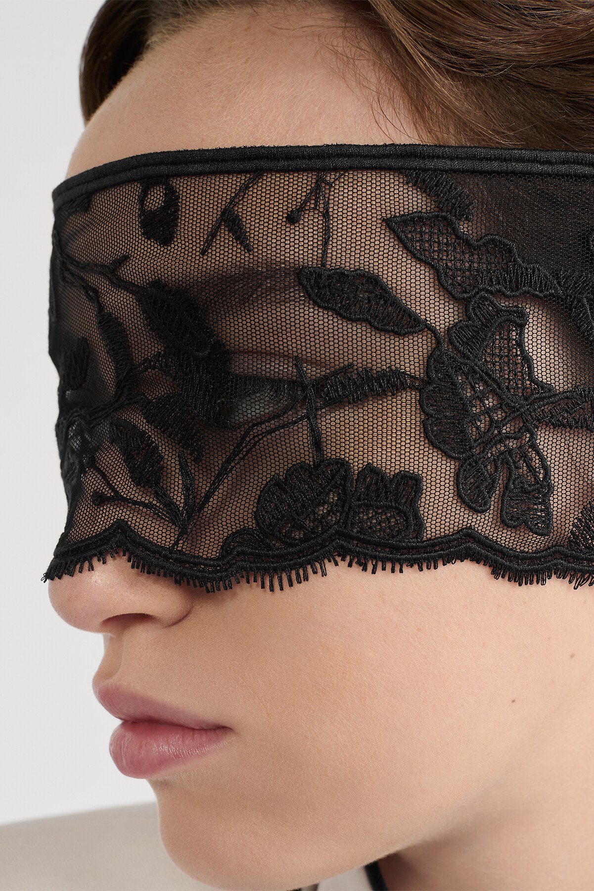 Dioreve 眼罩 黑色薄纱刺绣装饰 