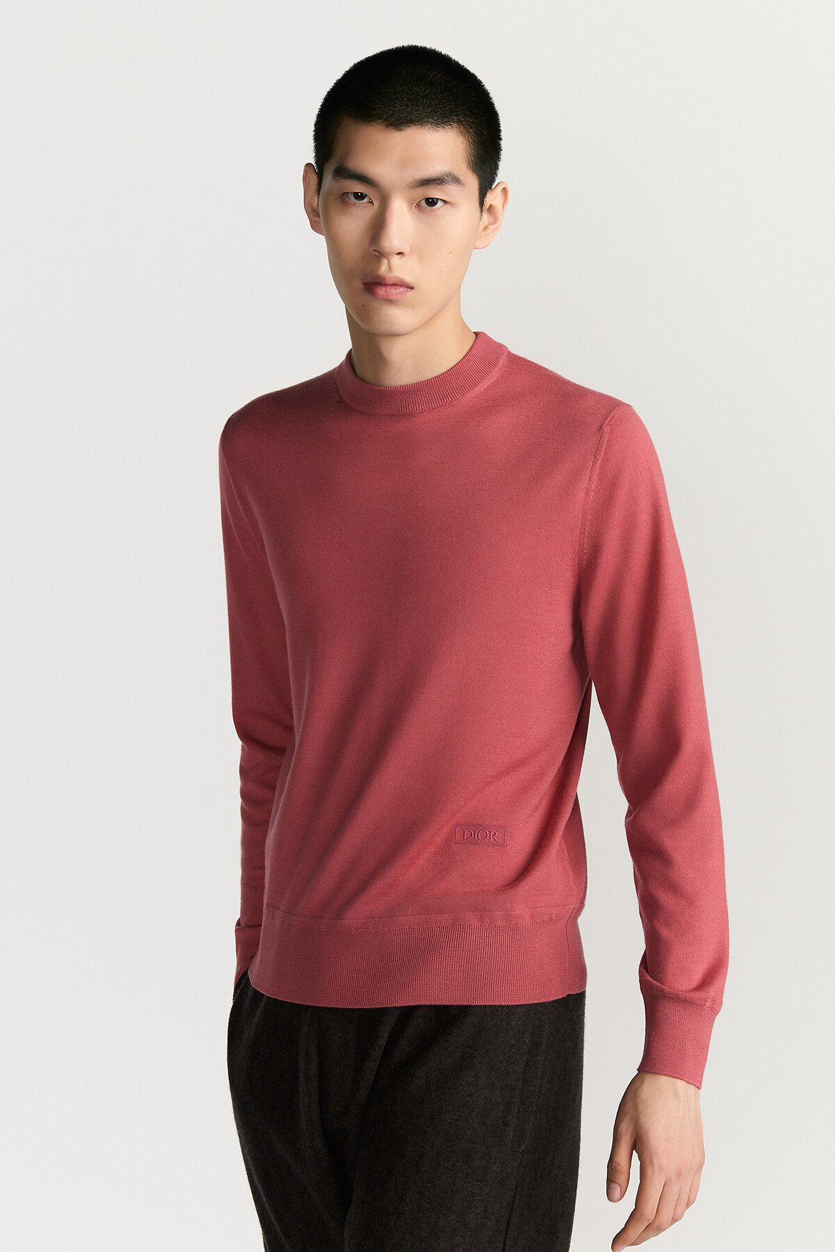 圆领毛衫 粉色山羊绒平纹针织面料 CD Icon 刺绣 