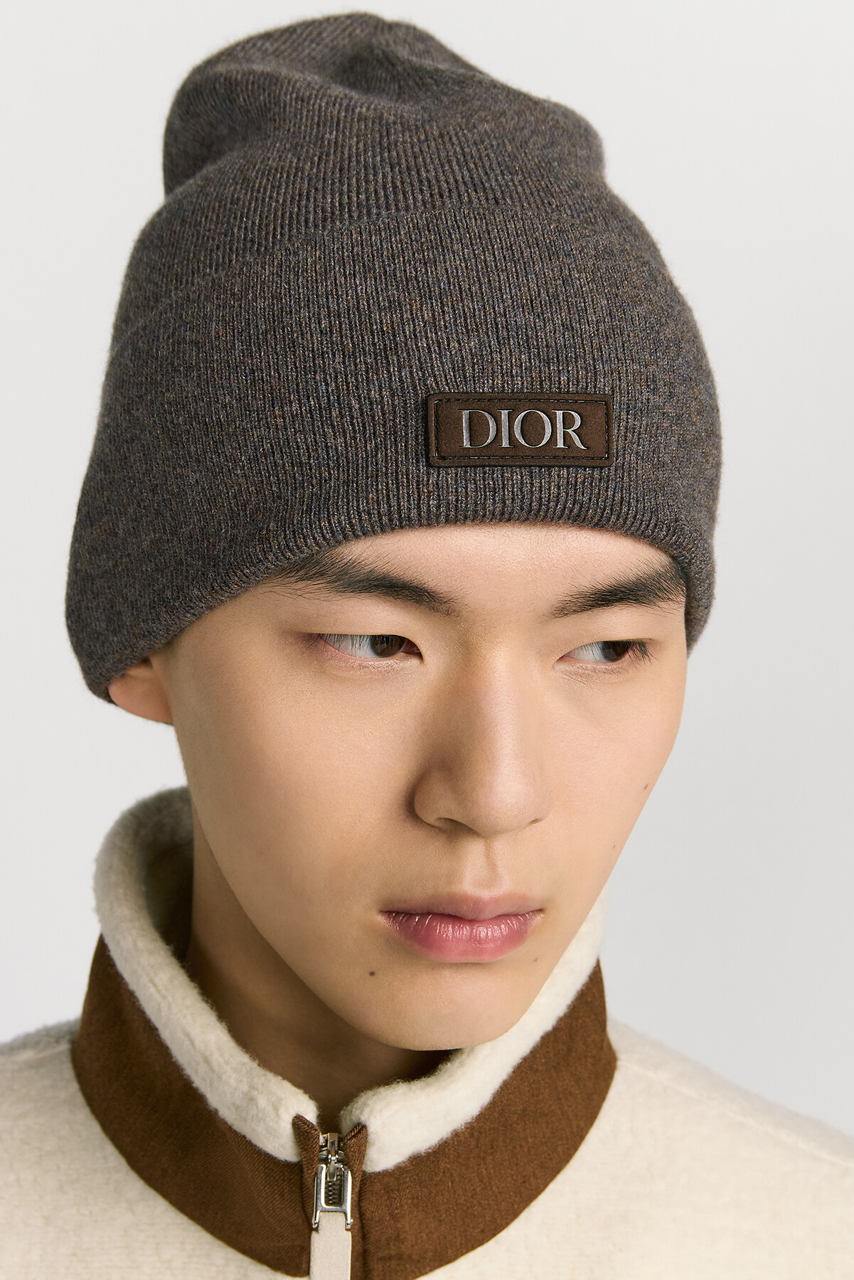 หมวกบีนนี่ Dior Icons ผ้าแคชเมียร์สีเทา 