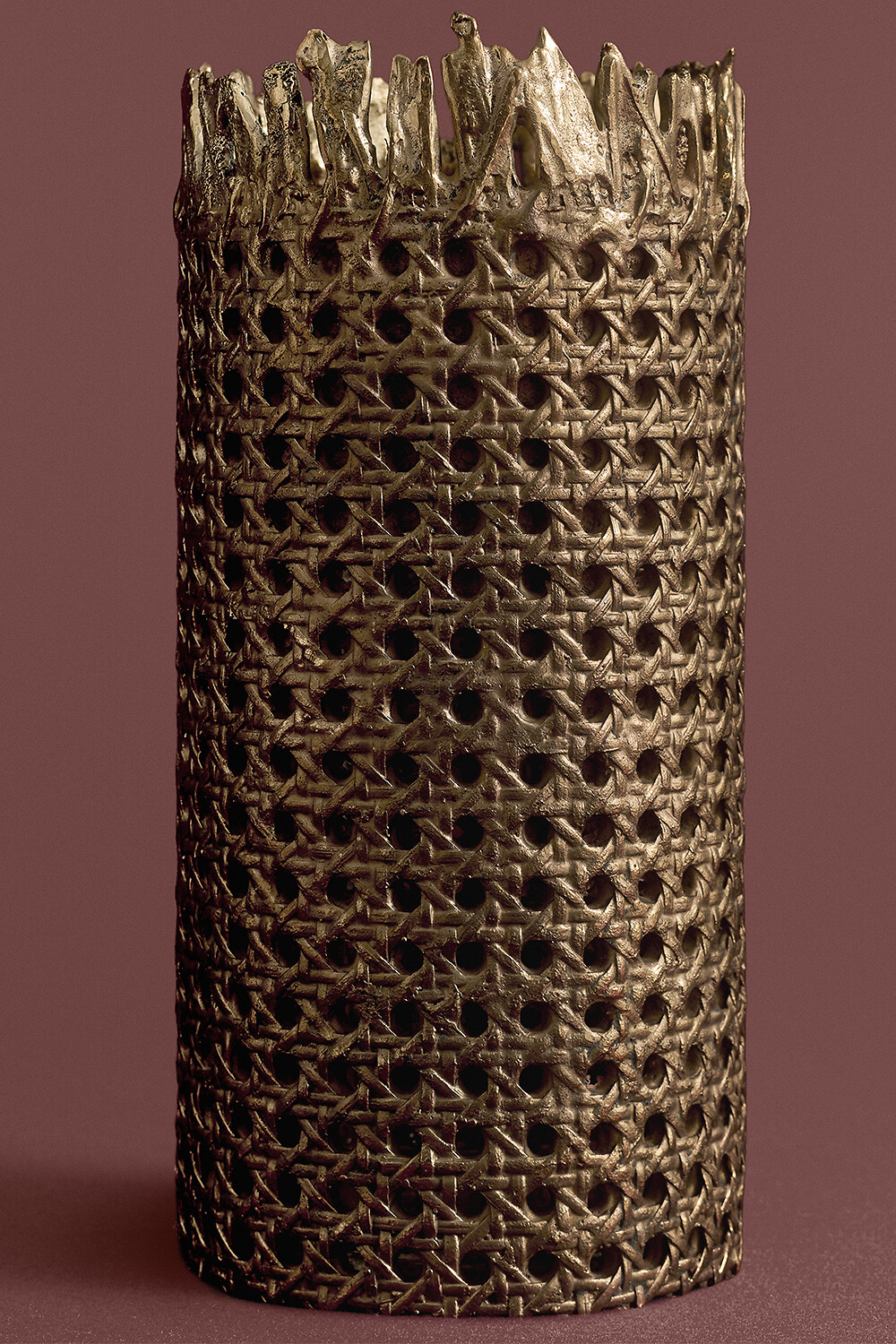 圆柱形花瓶 Dior 与 Osanna Visconti 联名，铜质藤格纹图案 