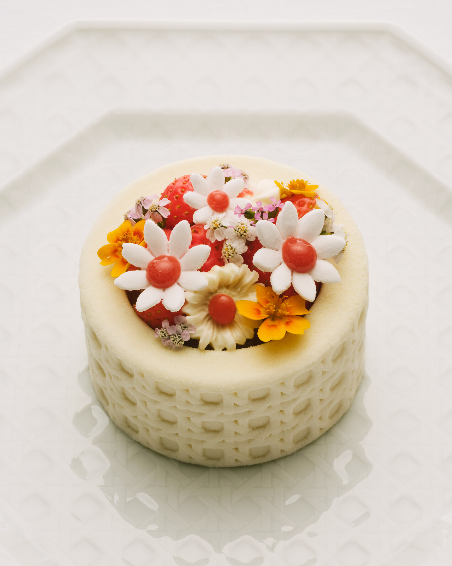 DIOR | カフェ ディオール by アンヌ=ソフィー・ピック バンブー パビリオン - news-savoir-faire ...