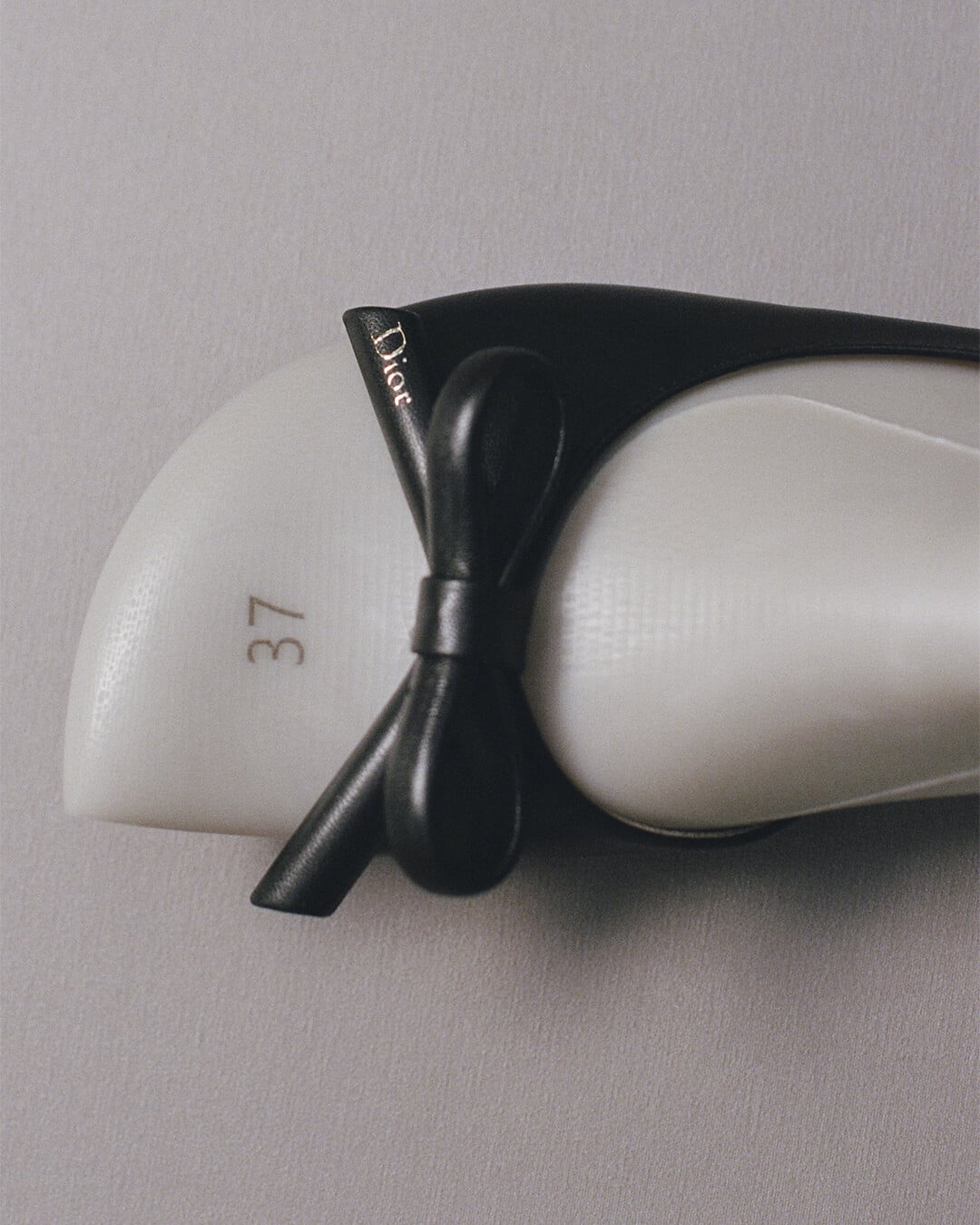 DIOR | Dior Bow Sandals - news-savoir-faire - Fashion & Accessories