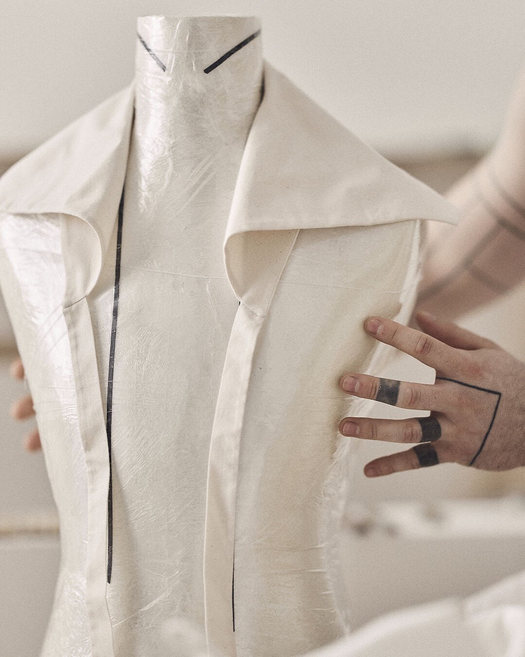 DIOR | 2025年サマー メンズ コレクション - Défilés - メンズファッション