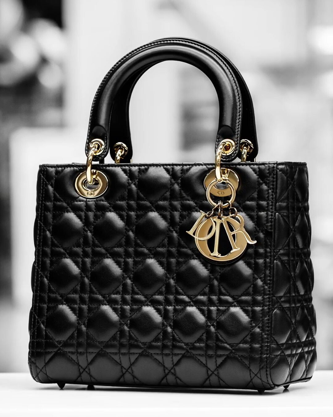 DIOR | folder-news-and-events - news-savoir-faire - Fashion