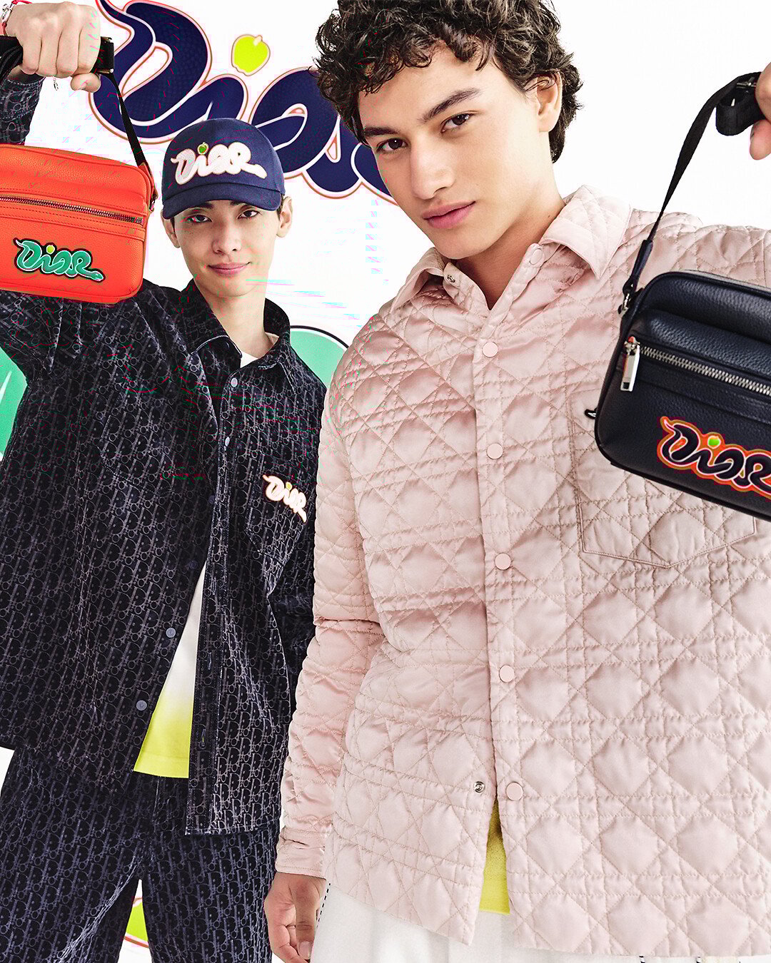 diorhomme × kaws パーカー DIOR HOMME X KAWS HOODED COTTON SWEATSHIRT. #diorhomme #cloth